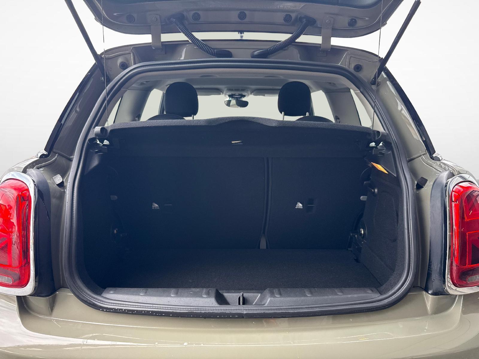 MINI Cooper F56-image-12