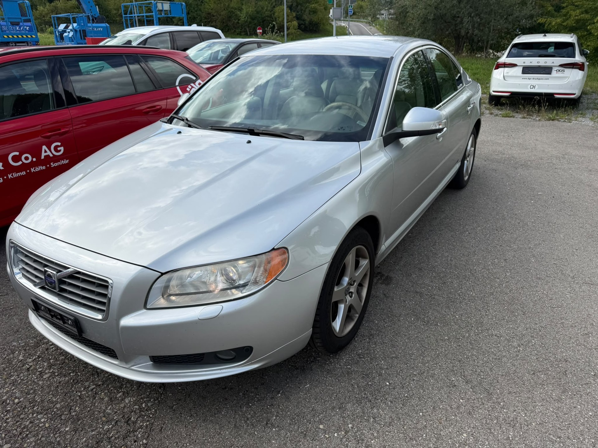 VOLVO S80 3.2 Momentum Geartronic-image-0