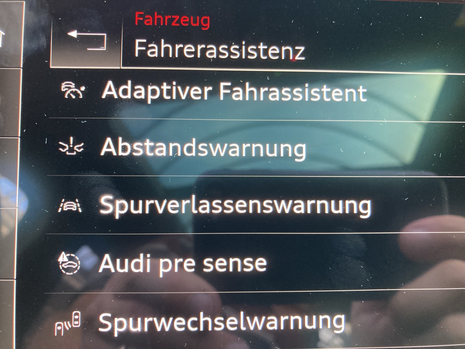 AUDI e-tron 55 Sportback S Line Black Edition quattro-image-14