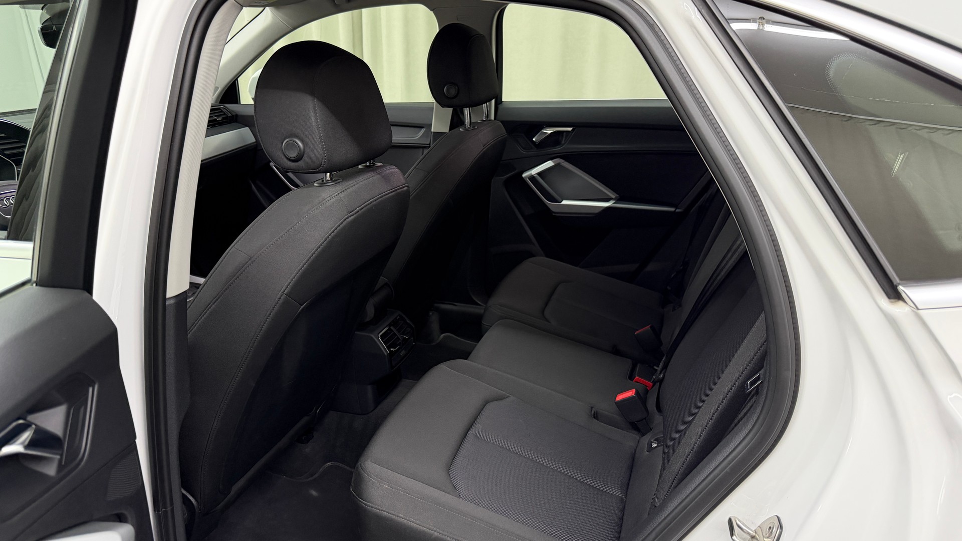 AUDI Q3 Sportback 35 TFSI Attraction S-tronic-image-7