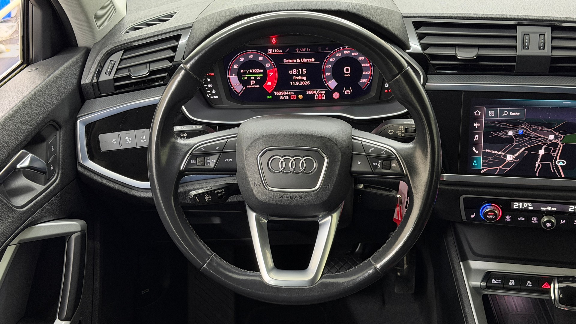 AUDI Q3 Sportback 35 TFSI Attraction S-tronic-image-9