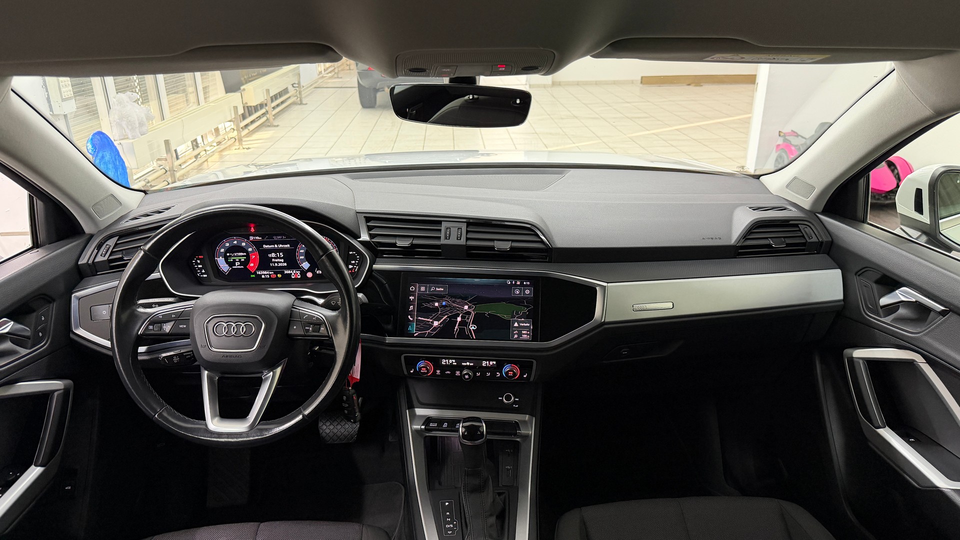 AUDI Q3 Sportback 35 TFSI Attraction S-tronic-image-8