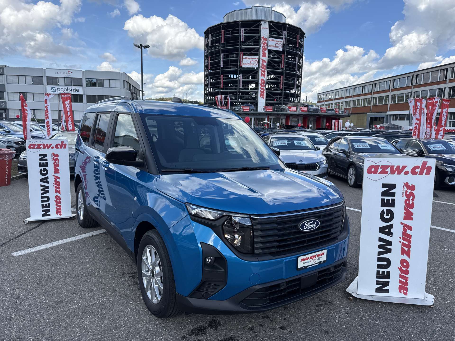 FORD Tourneo Courier 1.0 EcoBoost Titanium Automat-image-0