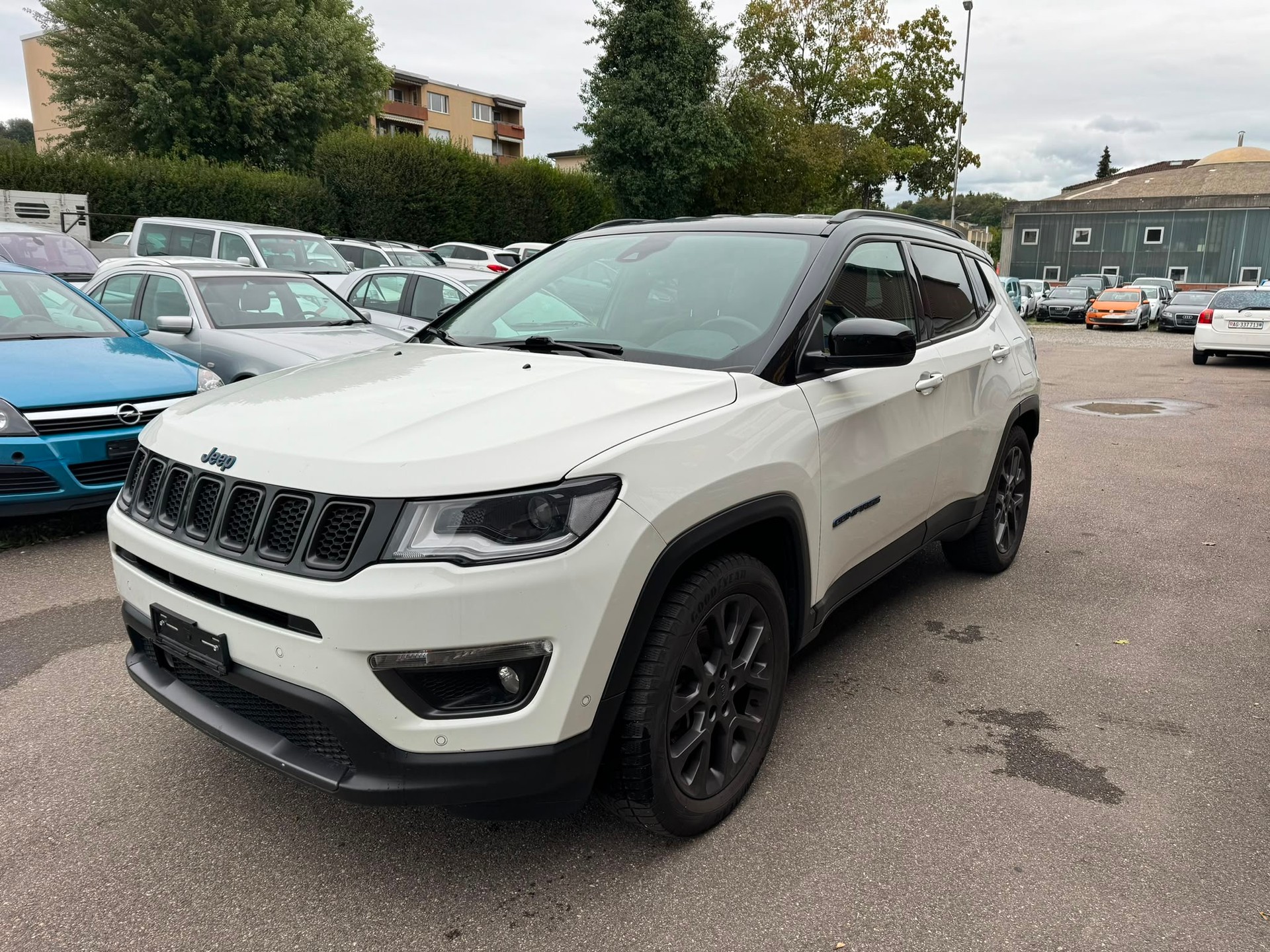 JEEP Compass 1.3 T PHEV S AWD-image-2