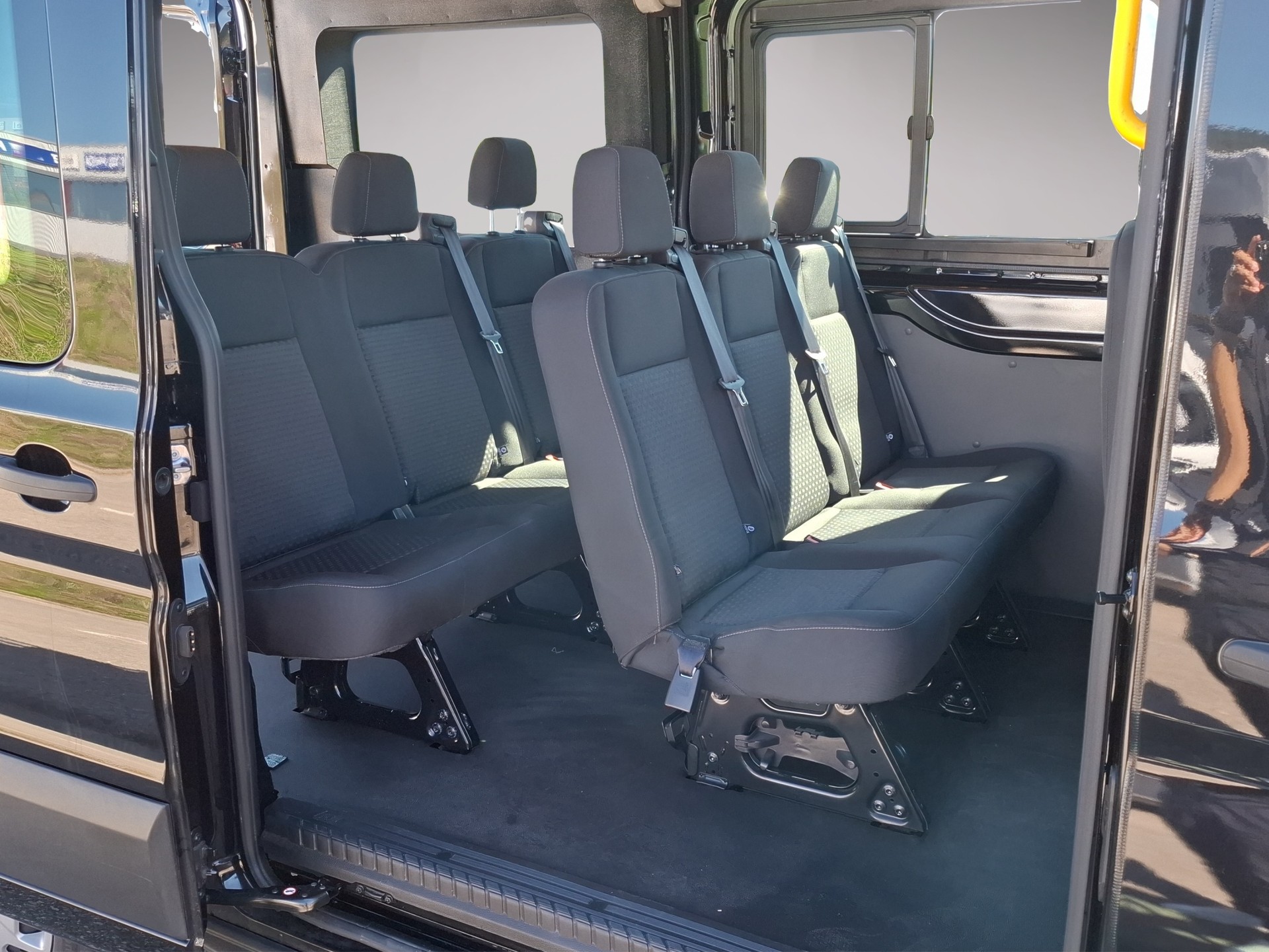 FORD Transit Combi 330 L2 Trend FWD-image-5