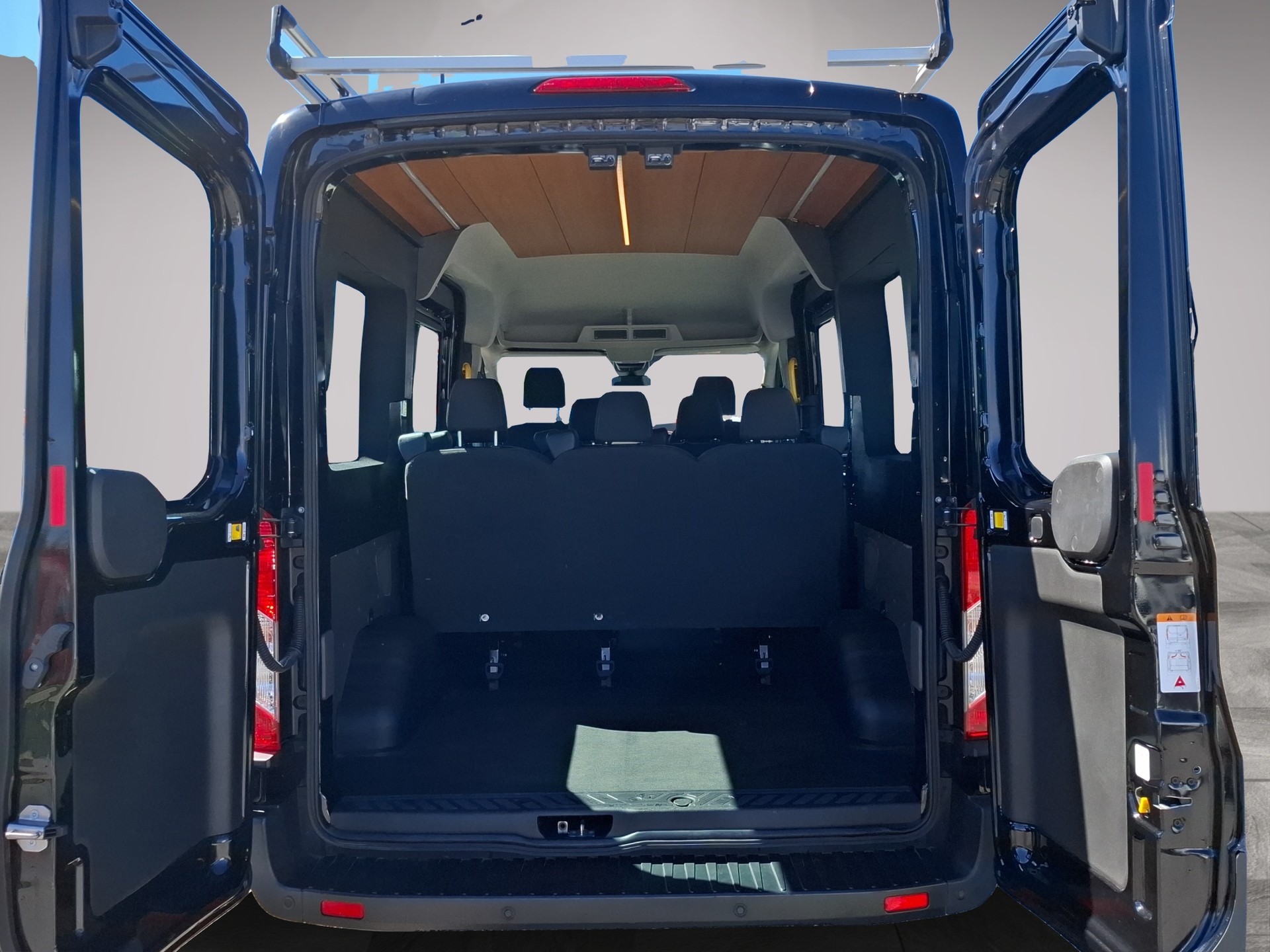 FORD Transit Combi 330 L2 Trend FWD-image-6