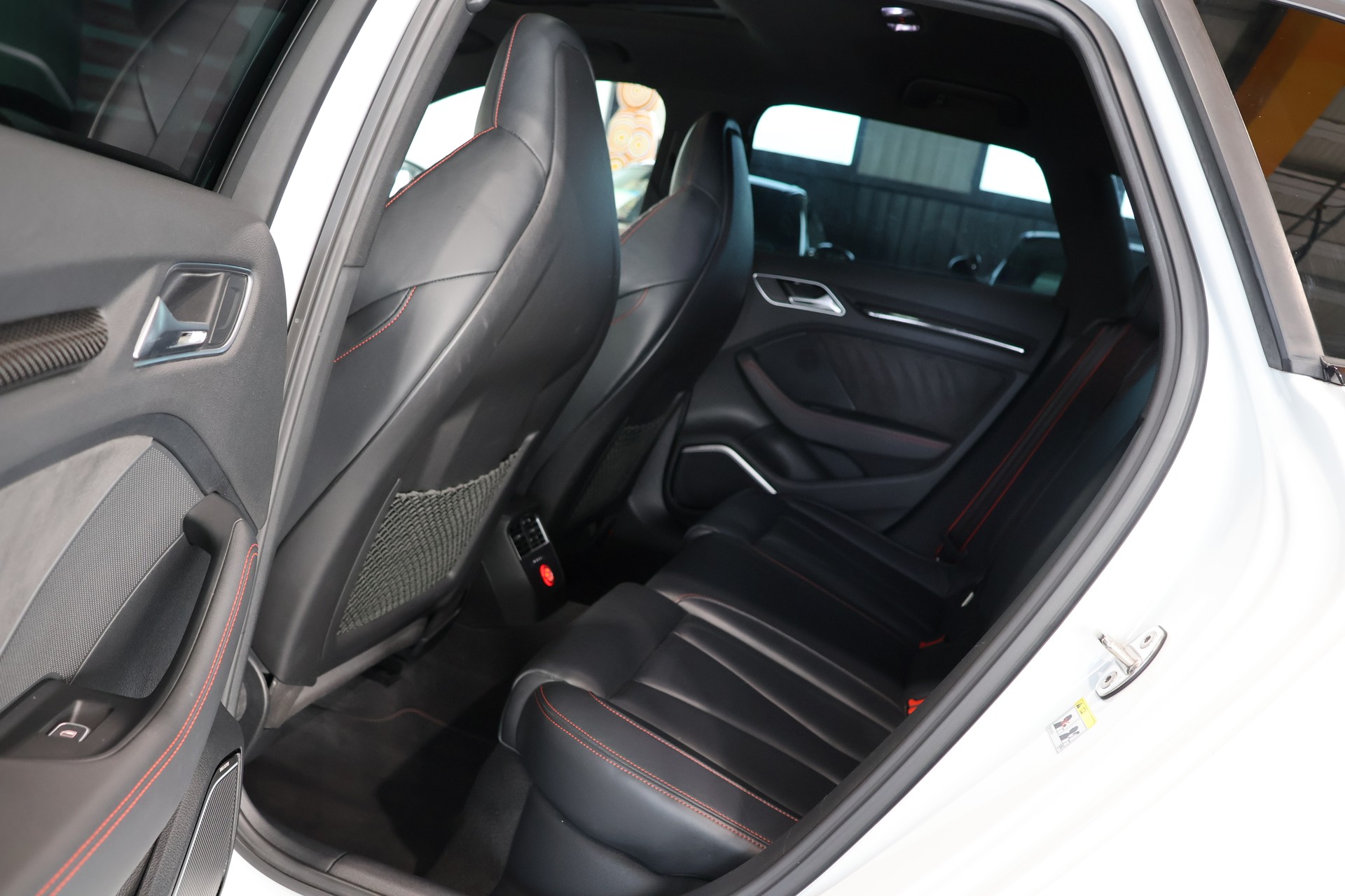 AUDI RS3 2.5 TSI quattro S-tronic-image-14