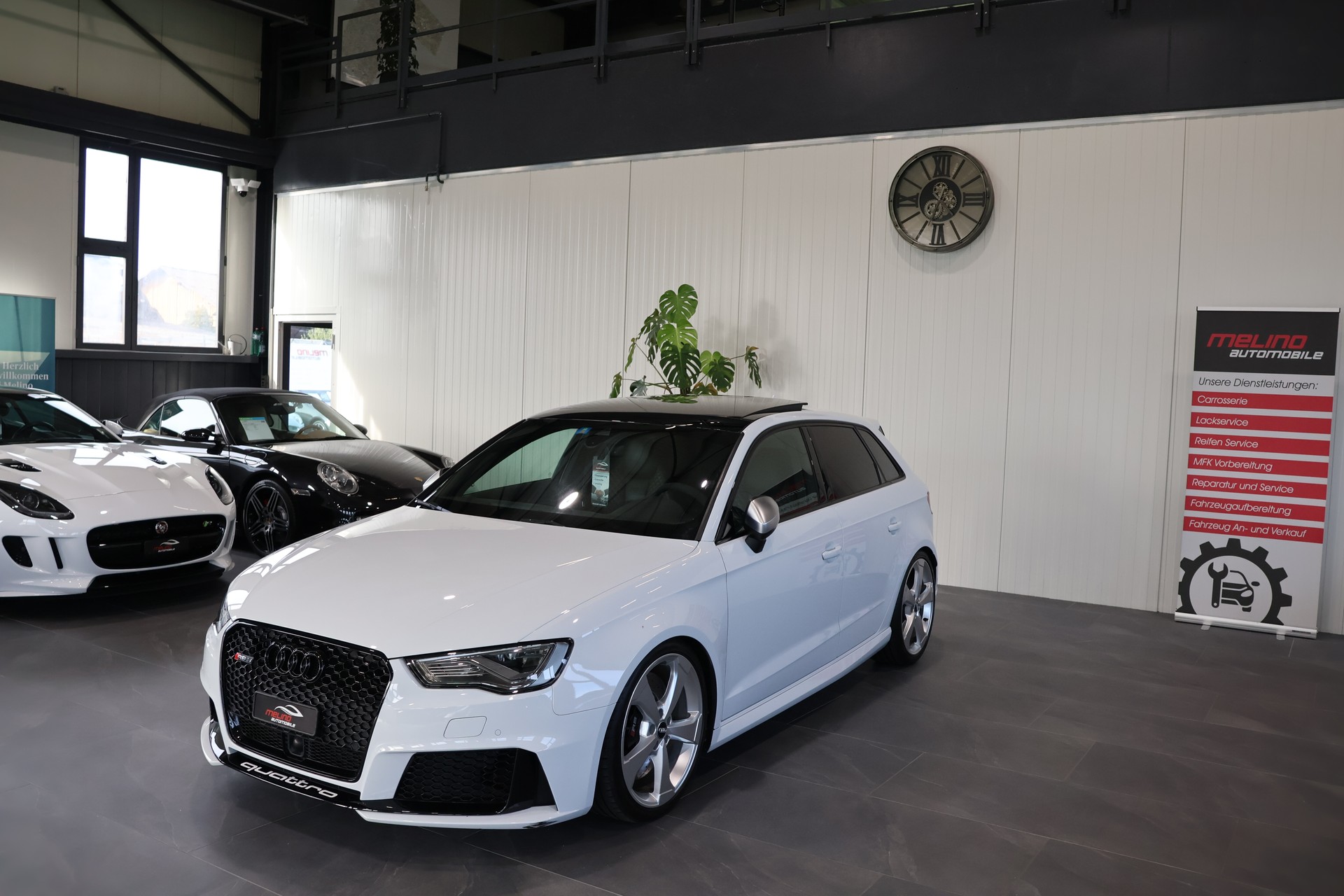 AUDI RS3 2.5 TSI quattro S-tronic-image-1