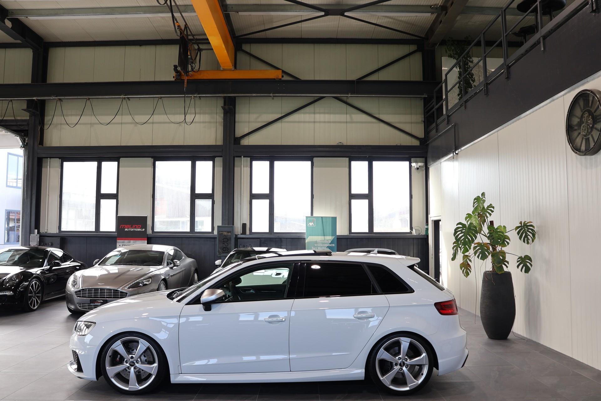 AUDI RS3 2.5 TSI quattro S-tronic-image-4