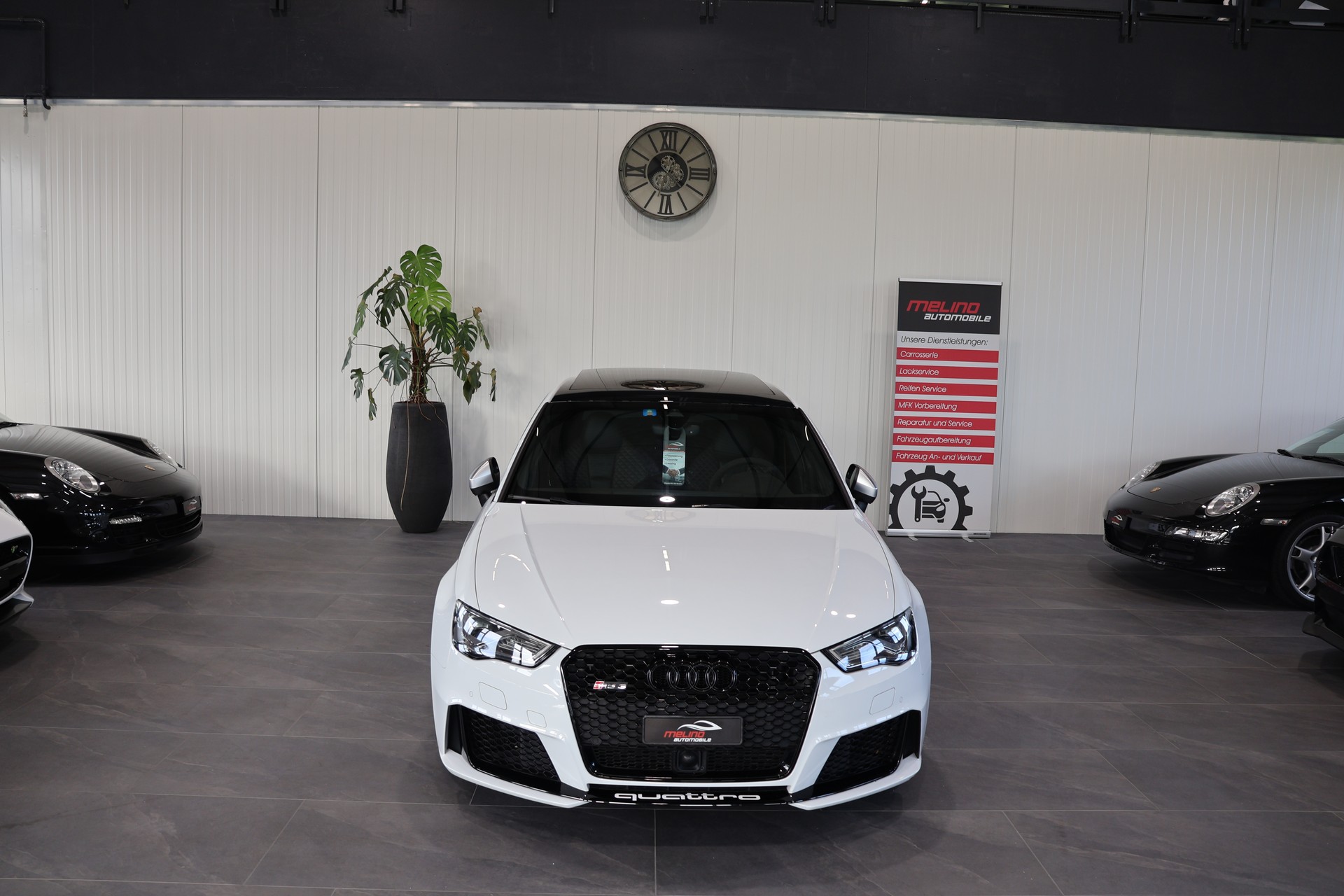 AUDI RS3 2.5 TSI quattro S-tronic-image-2