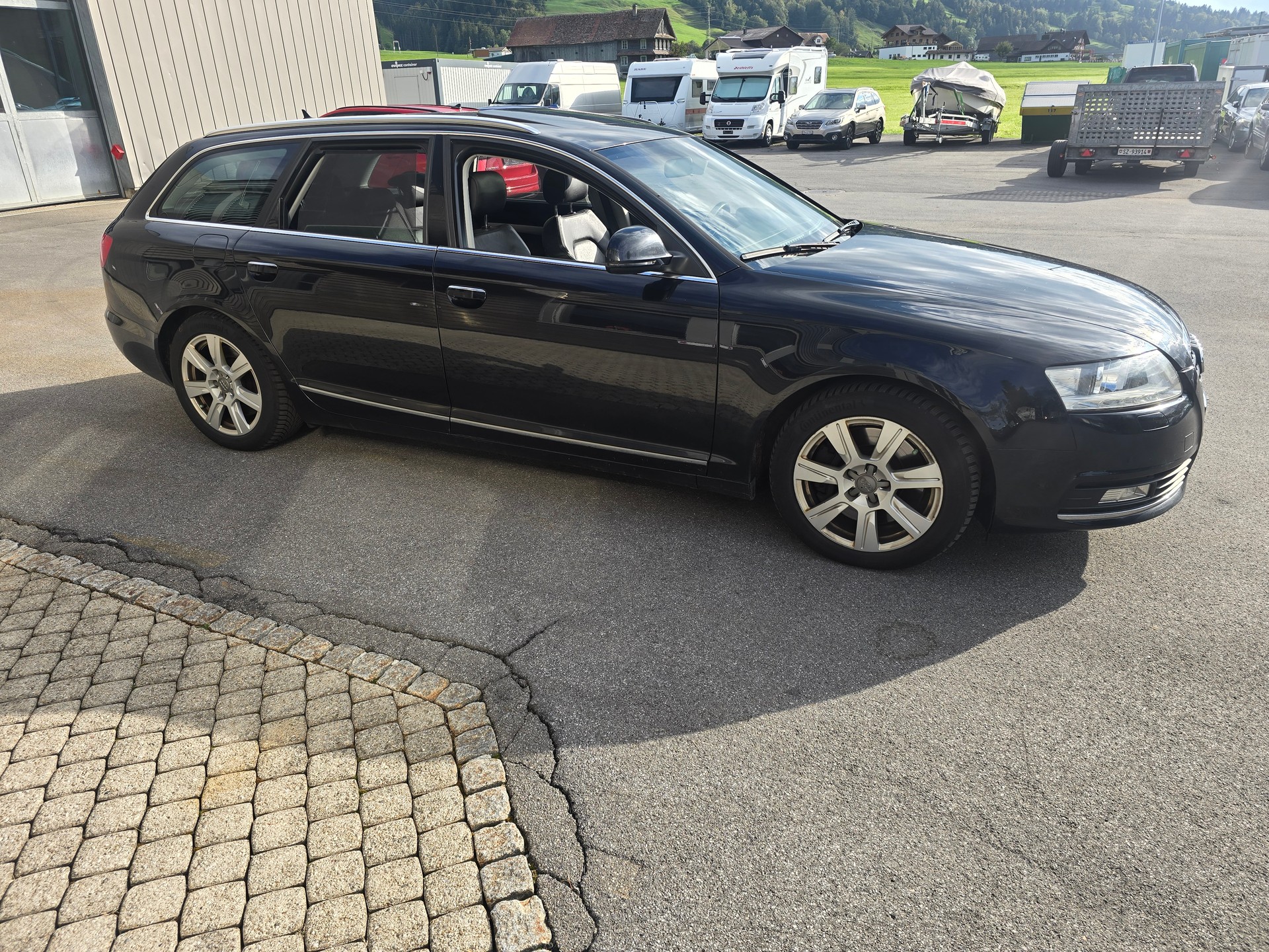 AUDI A6 Avant 3.0 V6 TDI quattro tiptronic-image-2