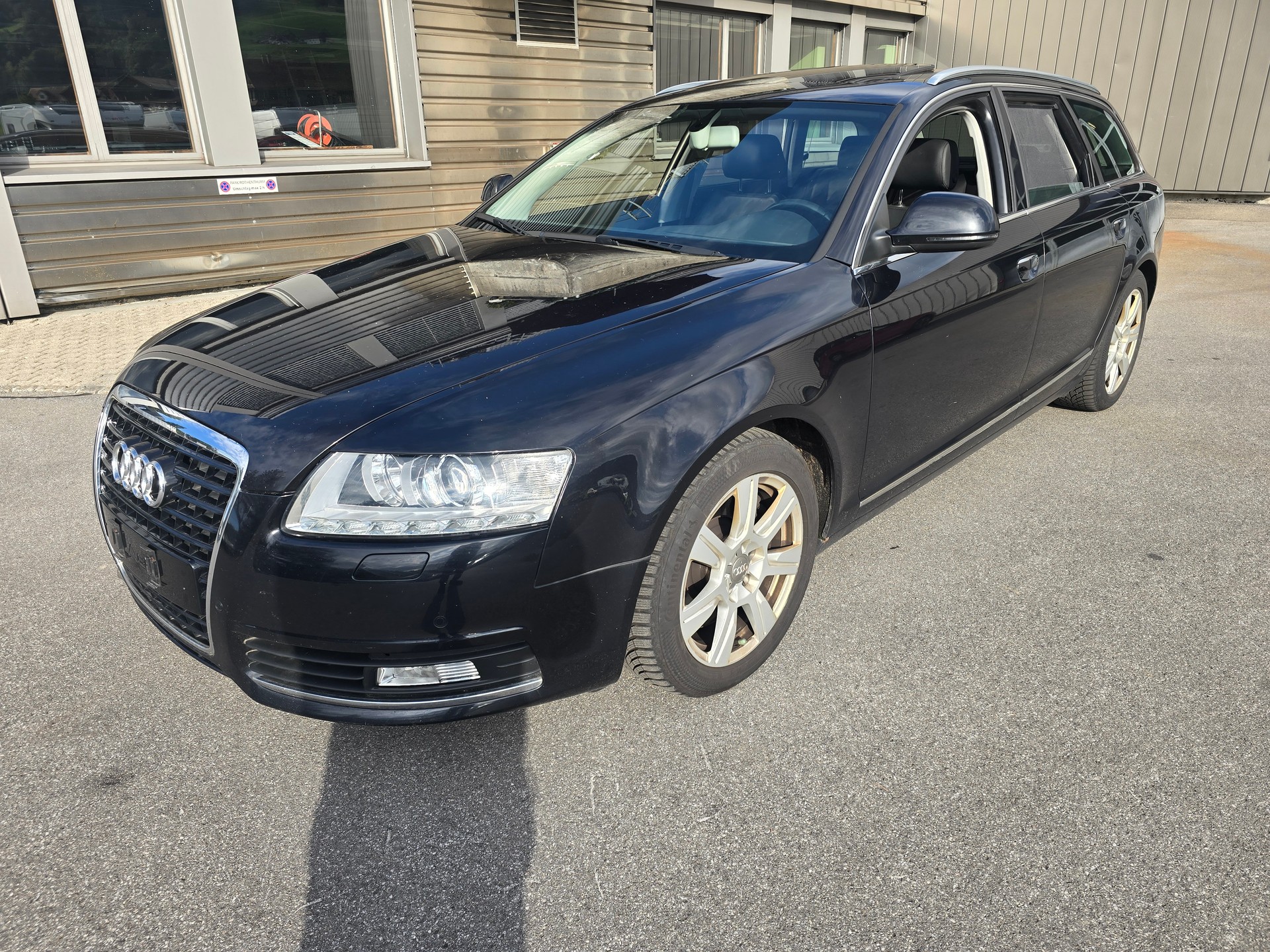 AUDI A6 Avant 3.0 V6 TDI quattro tiptronic-image-0