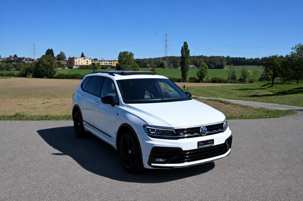 VW Tiguan Allspace 2.0 TDI R-Line SCR Highline 4MotionDSG-image-1