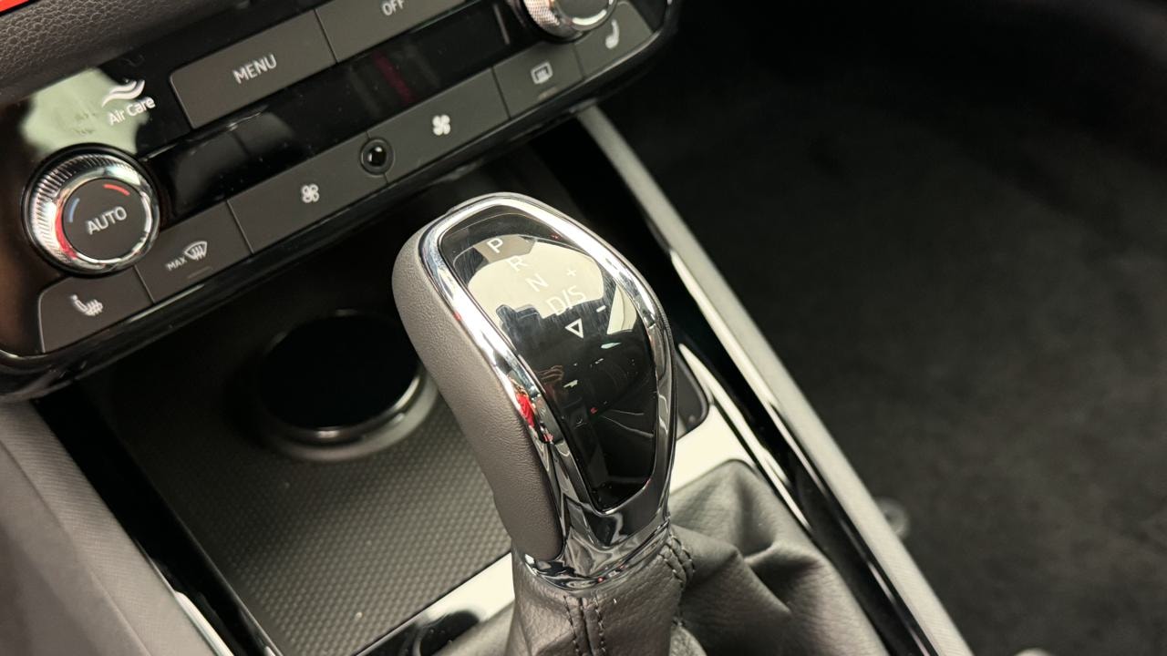 SKODA Kamiq 1.0 TSI Monte Carlo DSG-image-11