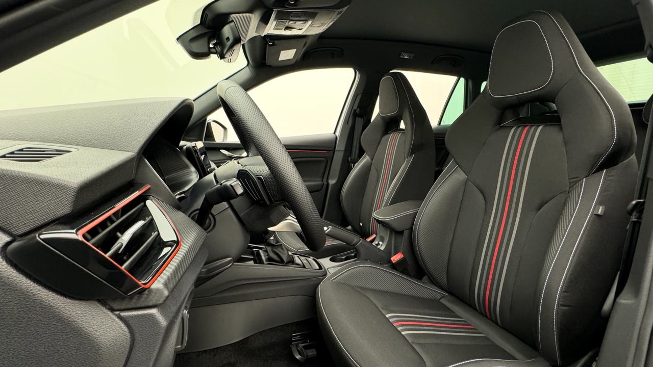 SKODA Kamiq 1.0 TSI Monte Carlo DSG-image-5