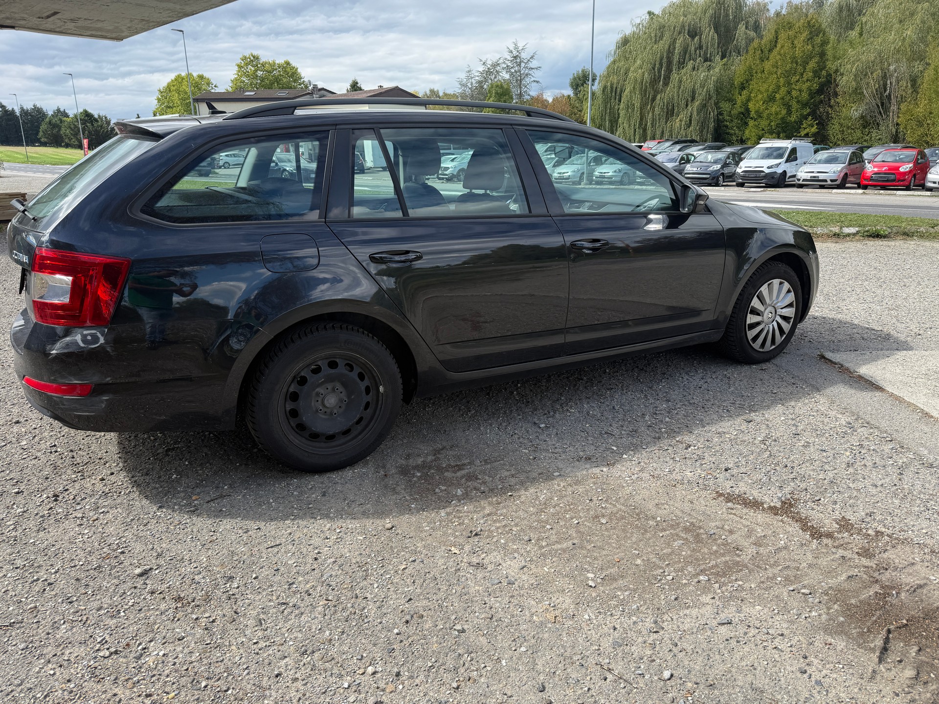SKODA Octavia Combi 2.0 TDI Fresh DSG-image-7