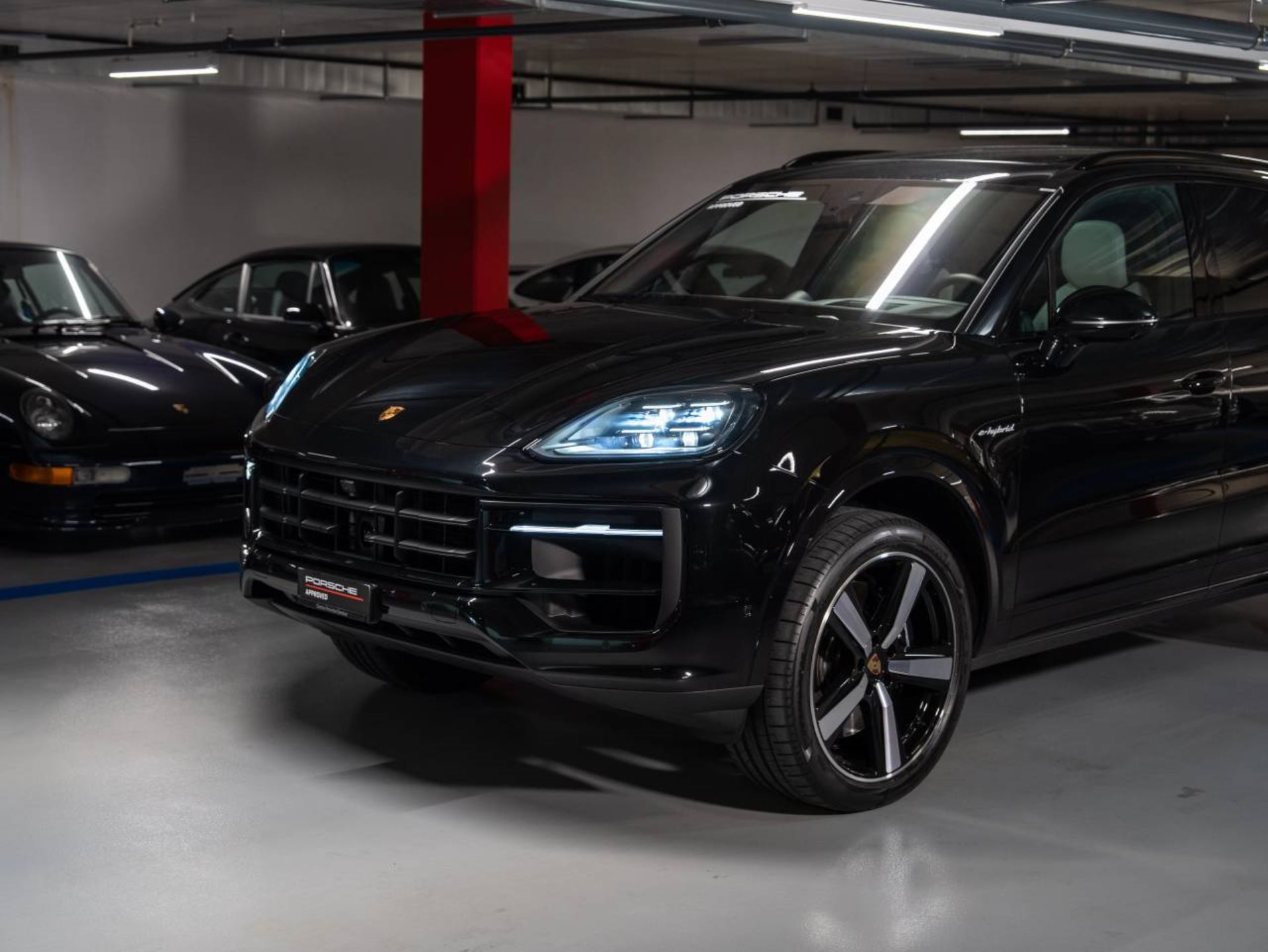 PORSCHE Cayenne S E-Hybrid-image-26