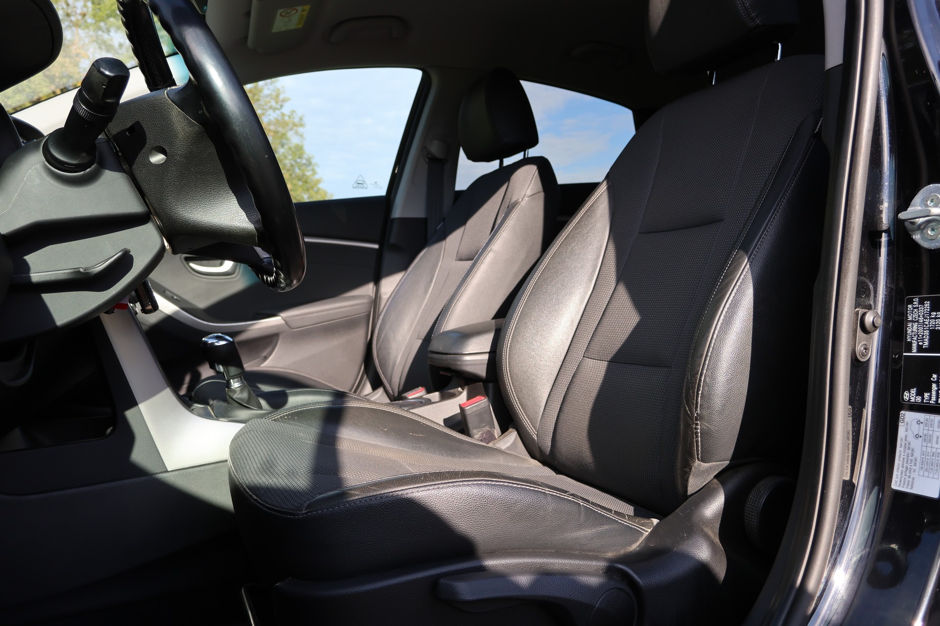 HYUNDAI i30 1.6 GDI Style-image-7