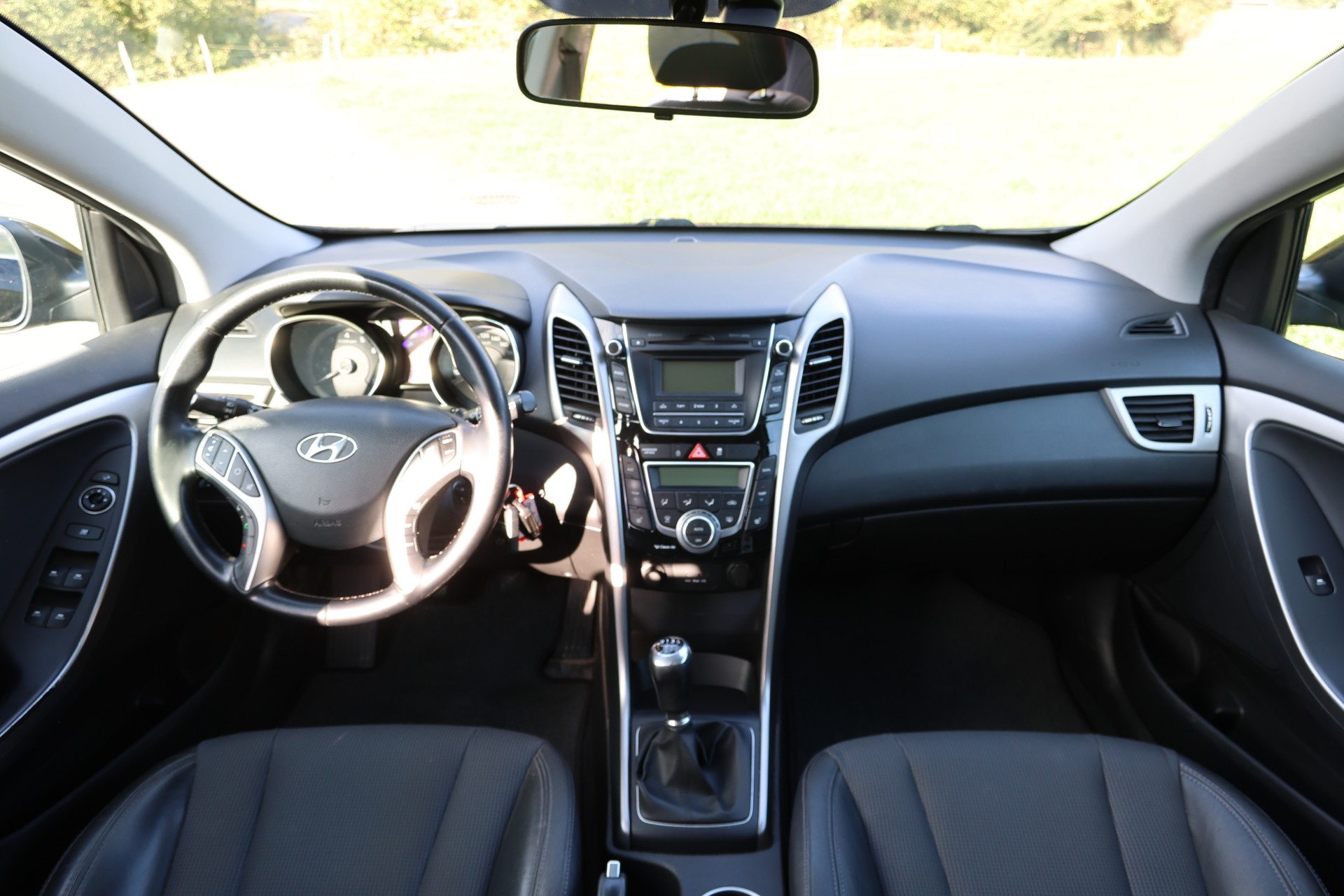 HYUNDAI i30 1.6 GDI Style-image-3