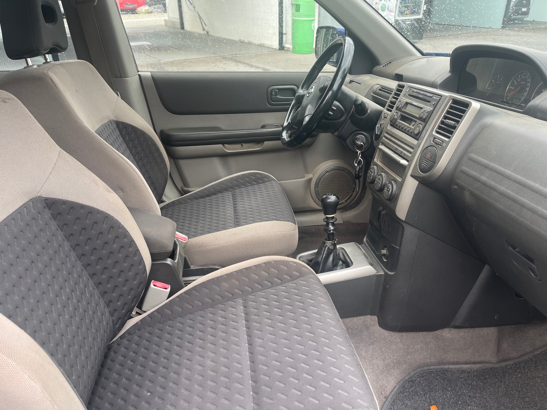 NISSAN X-Trail 2.2 DCI Elegance-image-8