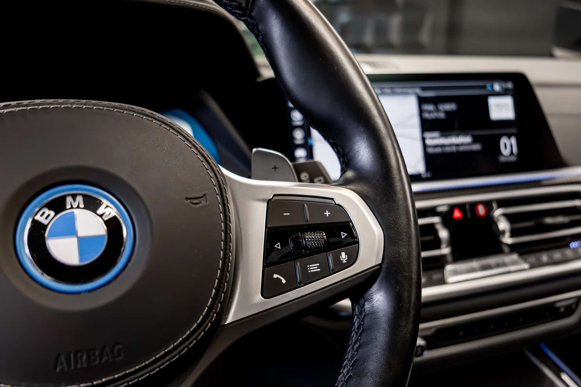 BMW X5 xDrive45e M Sport Steptronic-image-9