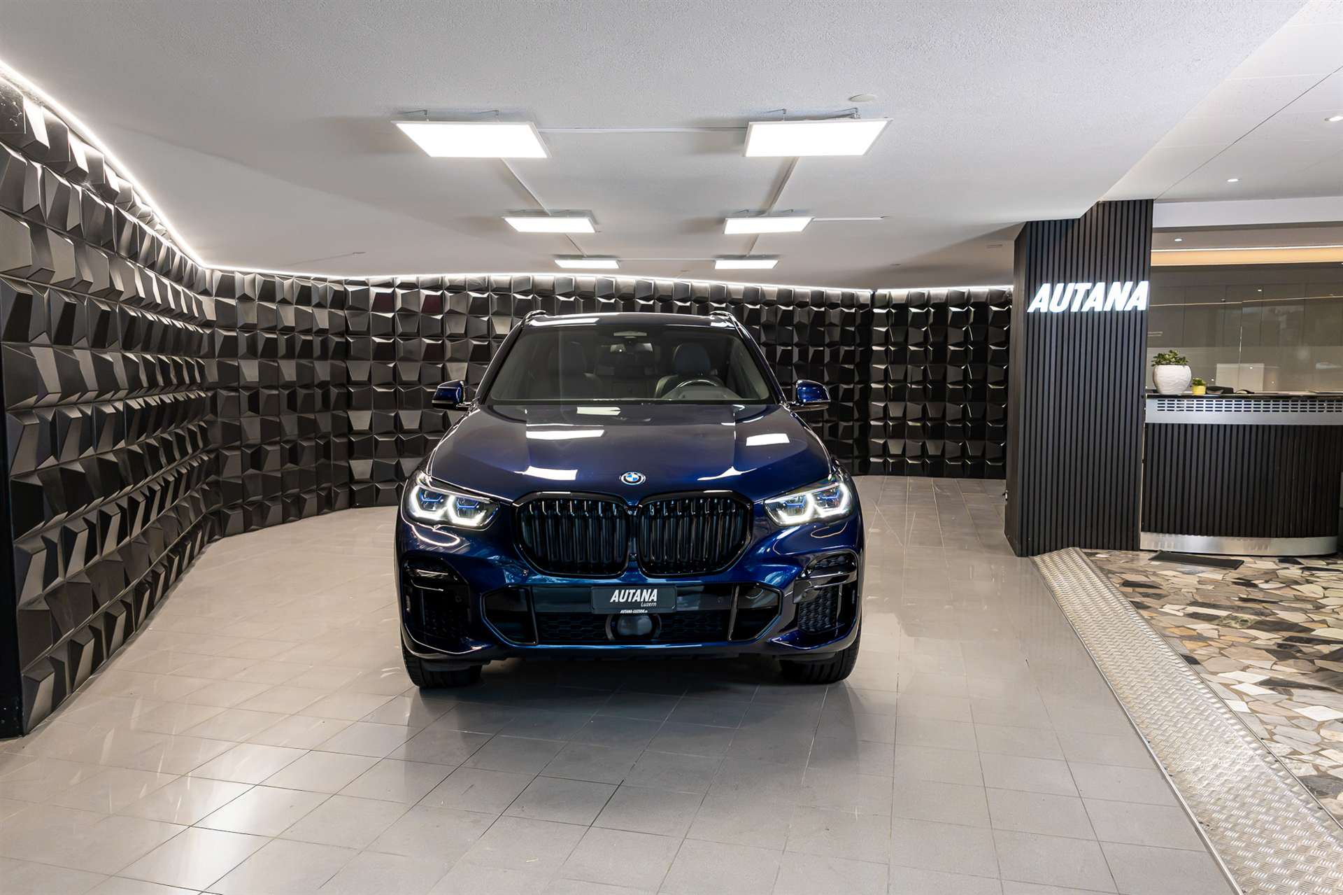 BMW X5 xDrive45e M Sport Steptronic-image-3