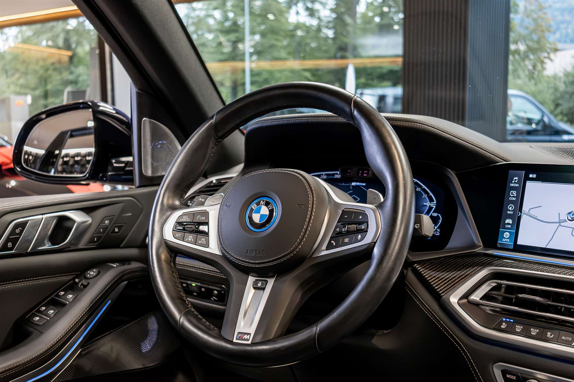 BMW X5 xDrive45e M Sport Steptronic-image-7