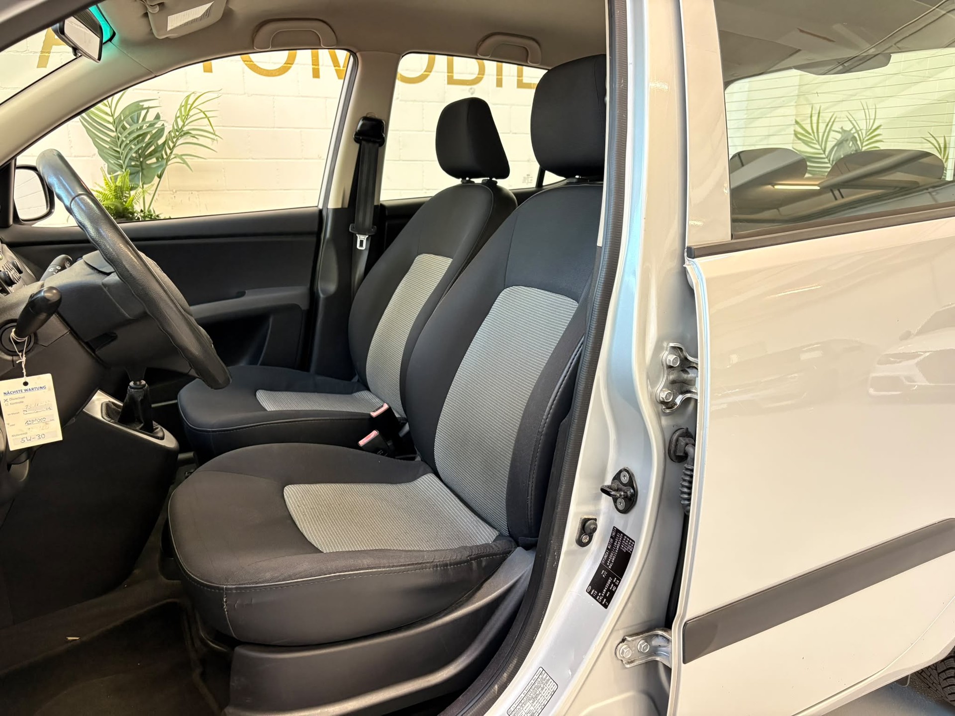 HYUNDAI i10 1.2 Style-image-4