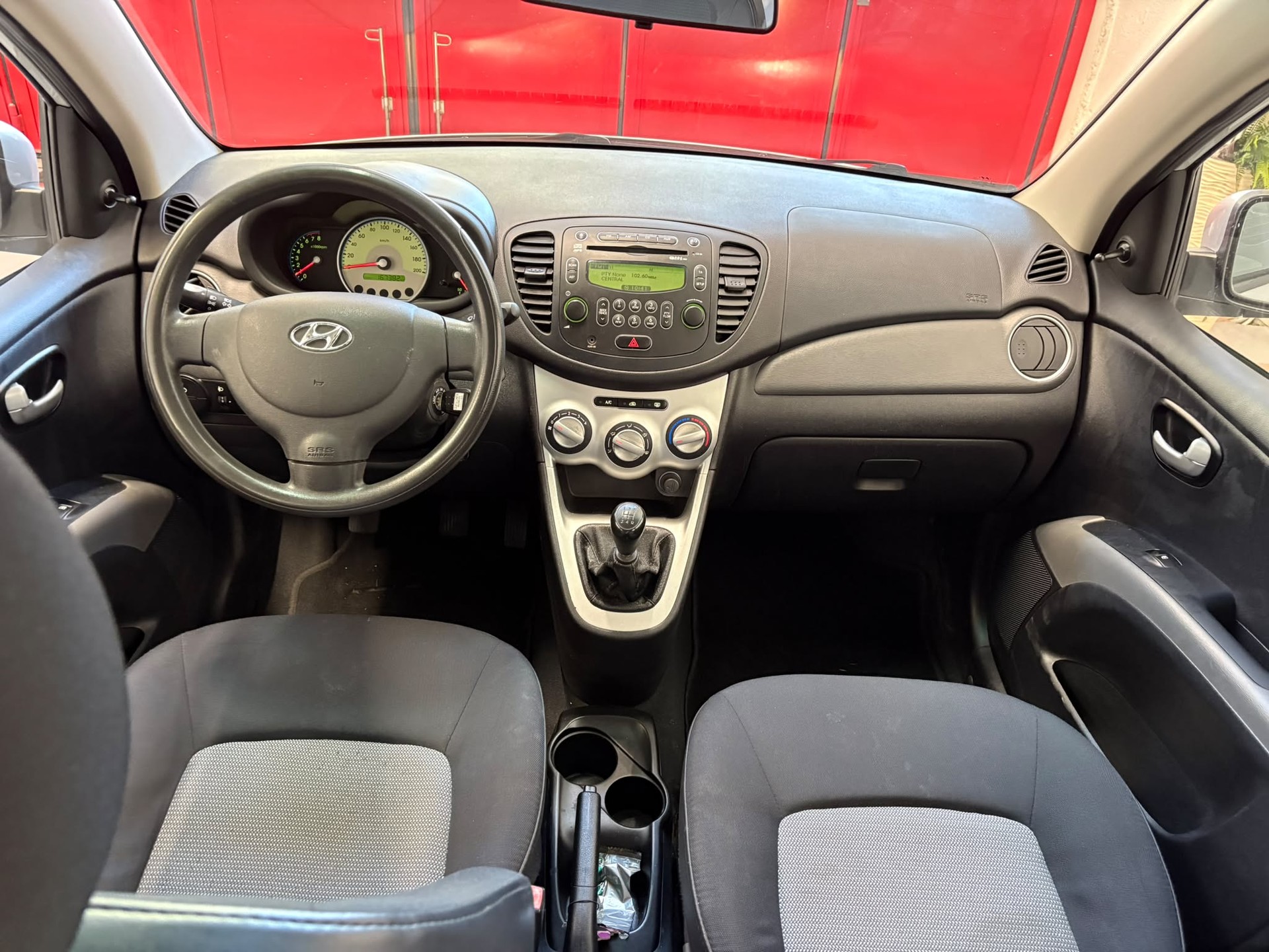 HYUNDAI i10 1.2 Style-image-11