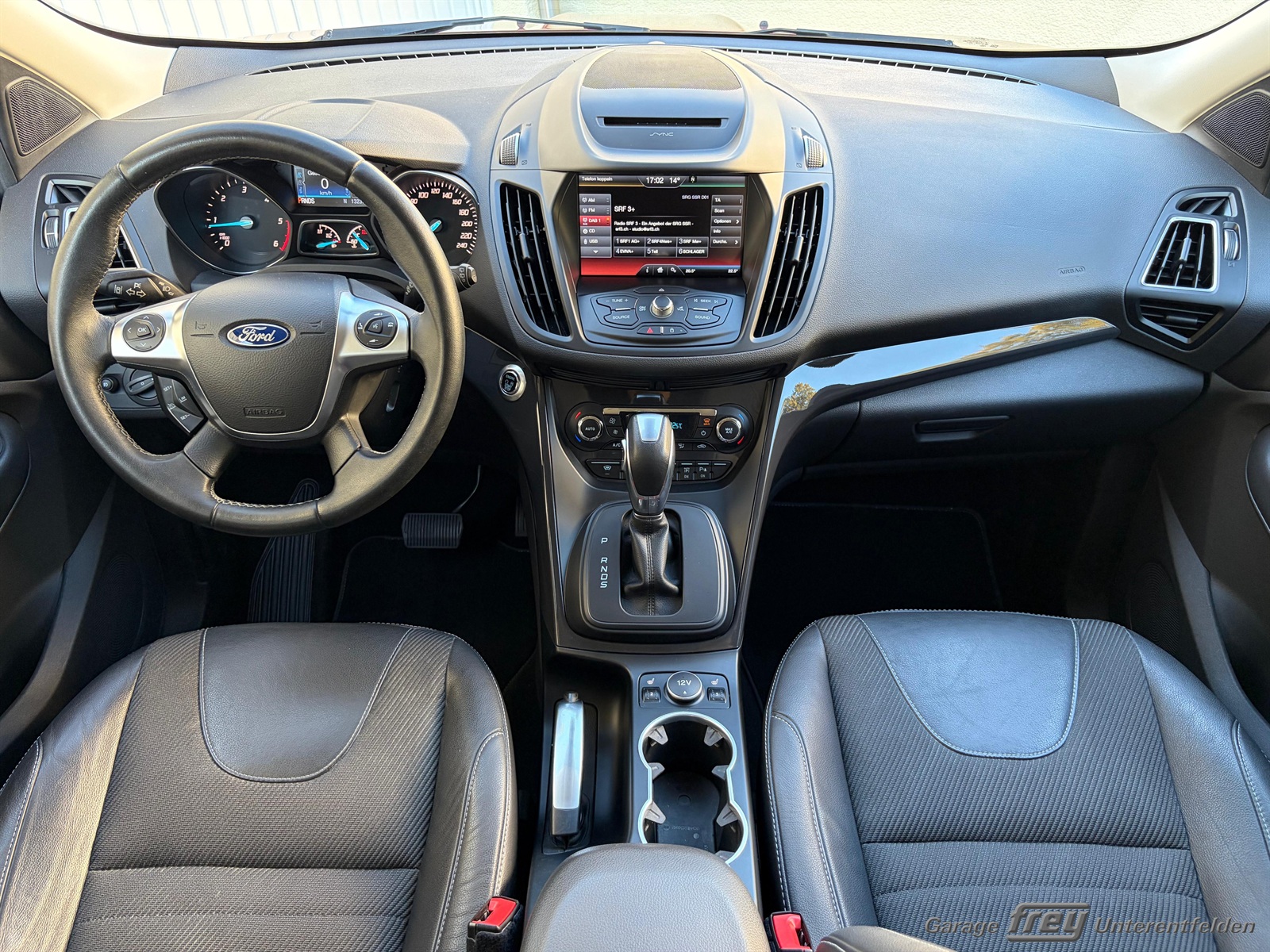 FORD Kuga 2.0 TDCi Titanium S 4WD PowerShift-image-7