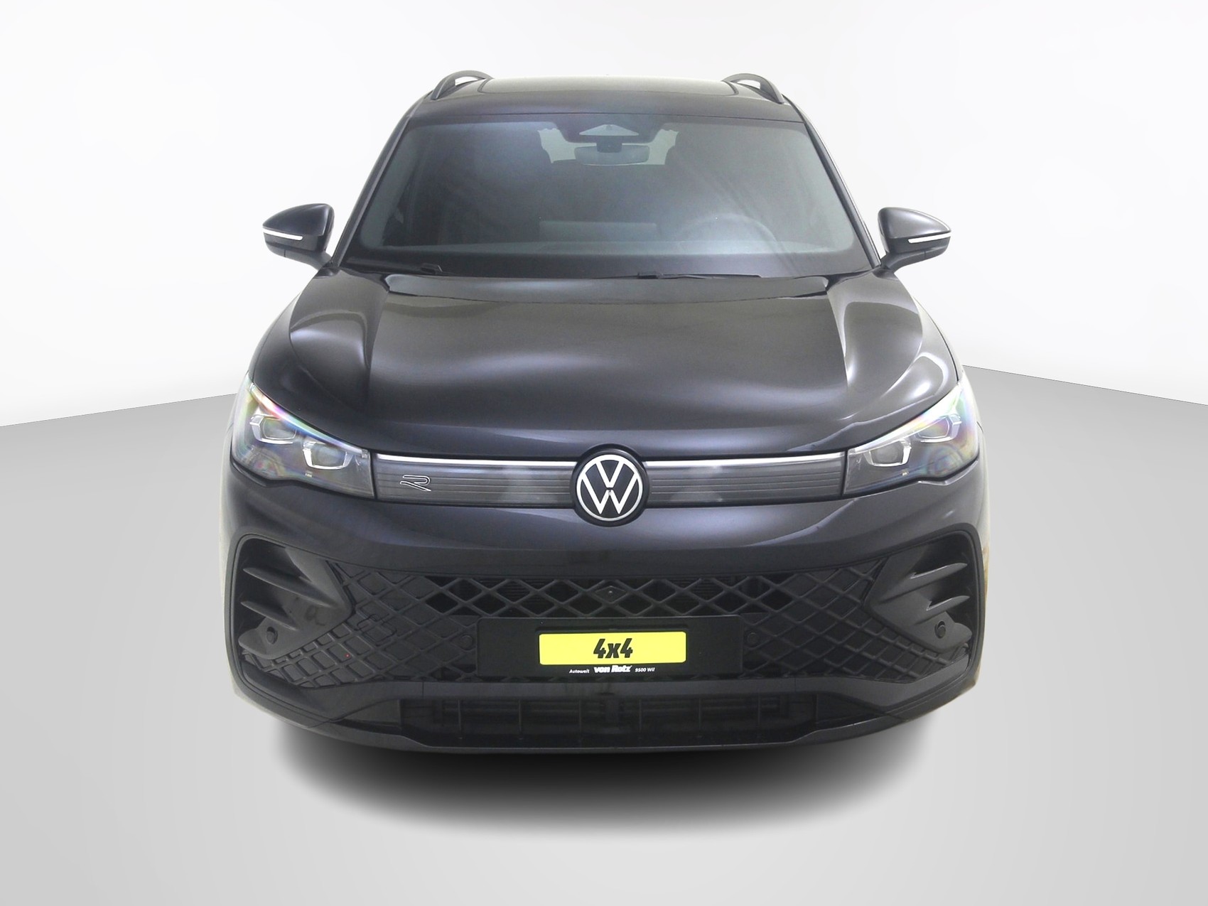VW Tiguan 2.0 TSI R-Line 4Motion-image-6