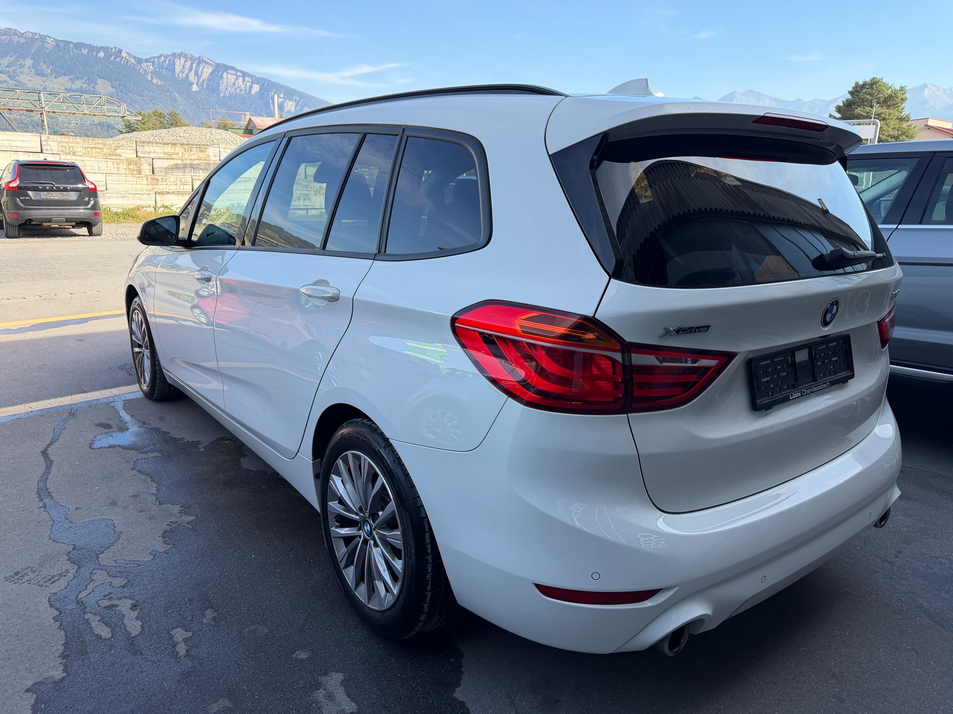 BMW 220d xDrive Gran Tourer Steptronic Sport Line-image-3