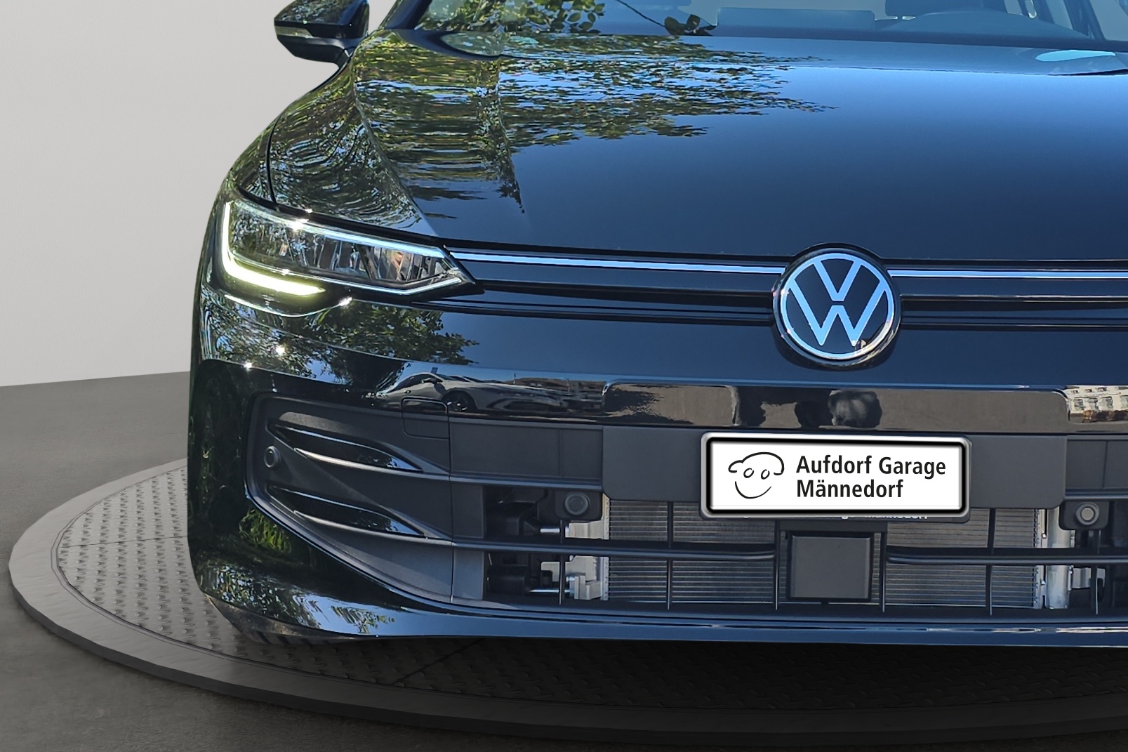 VW Golf 1.5 e TSI mHEV Value DSG-image-12