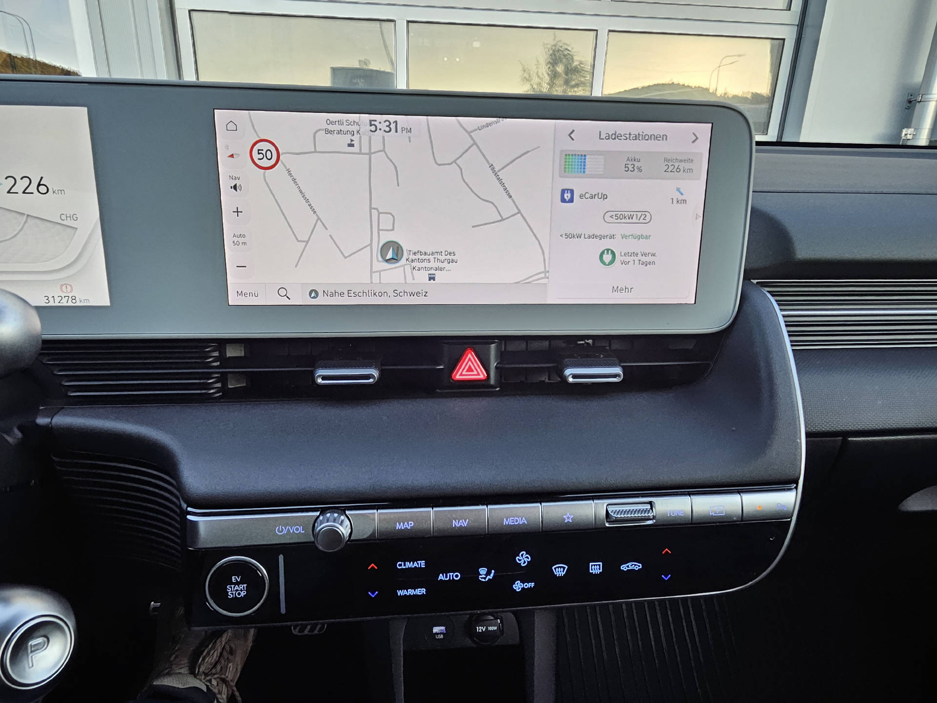 HYUNDAI Ioniq 5 77,4 kWh Amplia* Werksgarantie 5 Jahre ohne Kilometerbegrenzung *-image-9