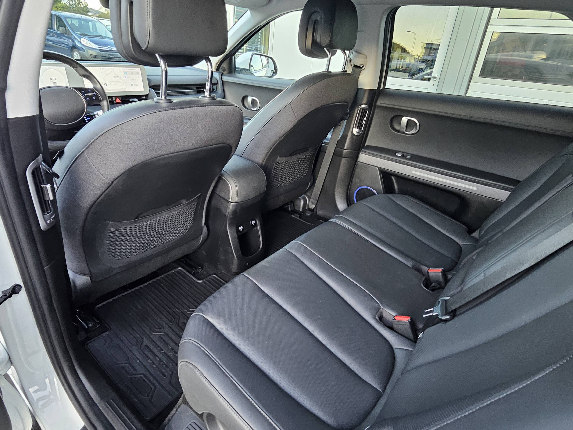 HYUNDAI Ioniq 5 77,4 kWh Amplia* Werksgarantie 5 Jahre ohne Kilometerbegrenzung *-image-15