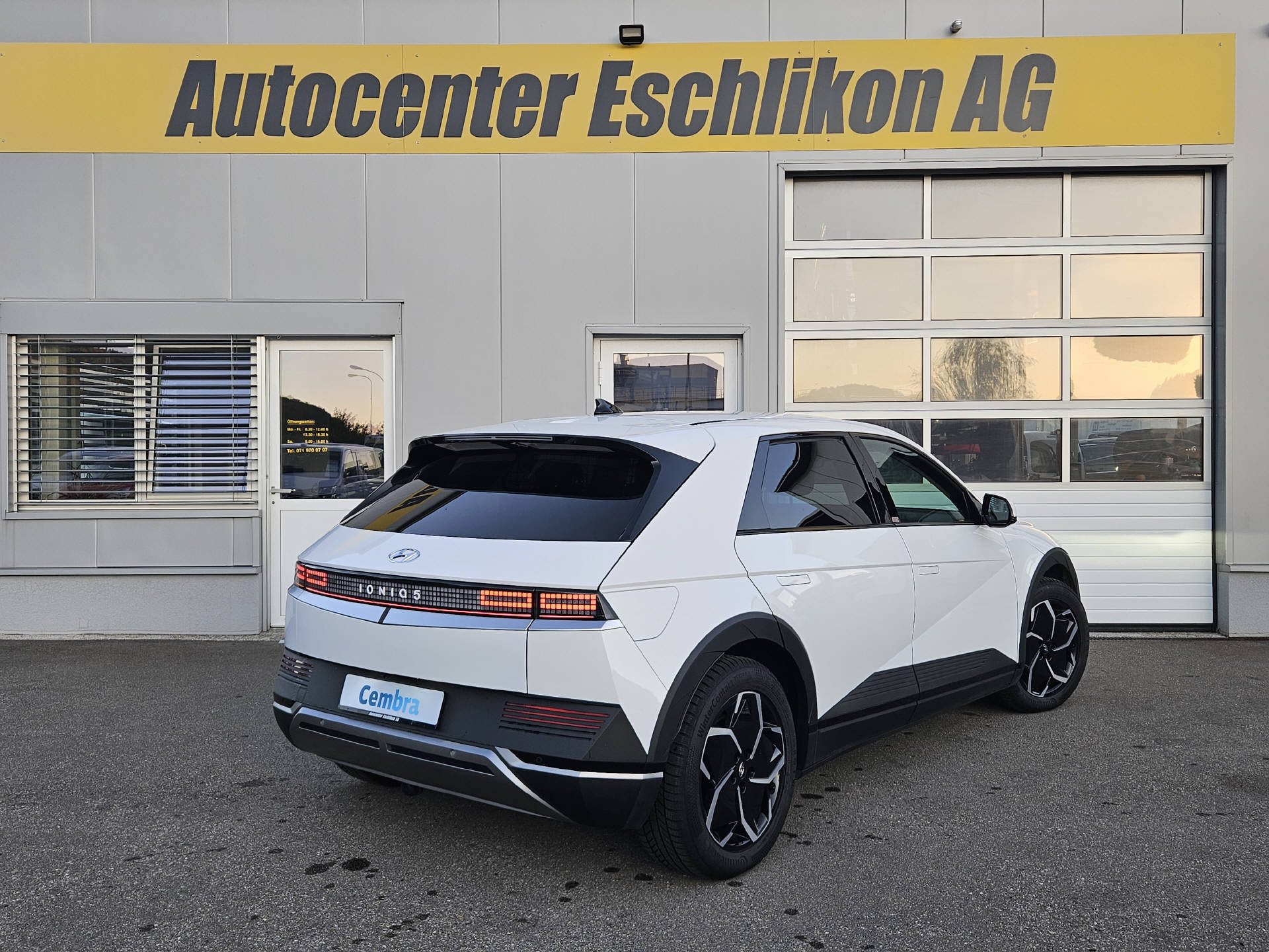 HYUNDAI Ioniq 5 77,4 kWh Amplia* Werksgarantie 5 Jahre ohne Kilometerbegrenzung *-image-4
