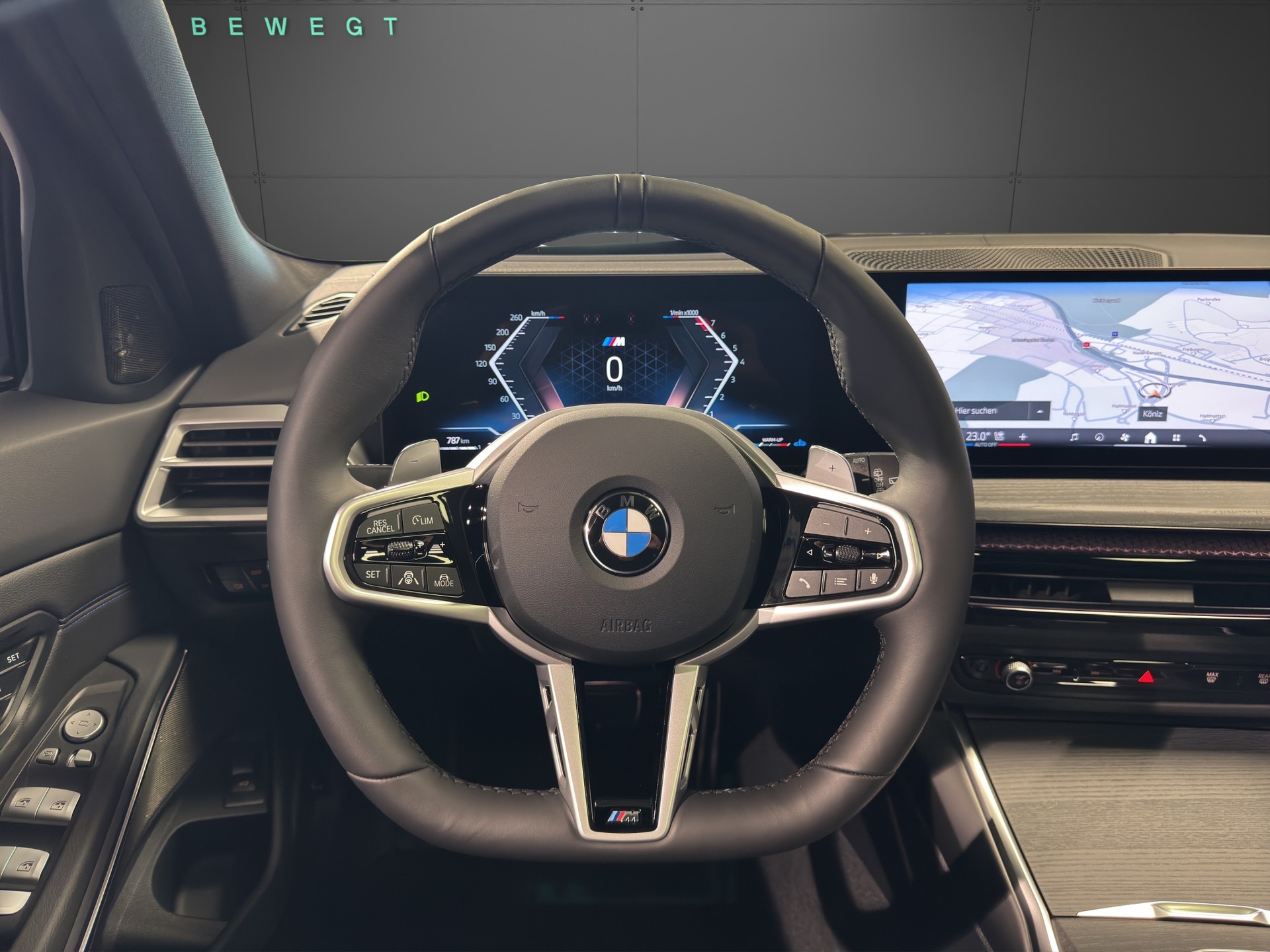 BMW 3er Reihe G21 Touring 330i xDrive SAG-image-9