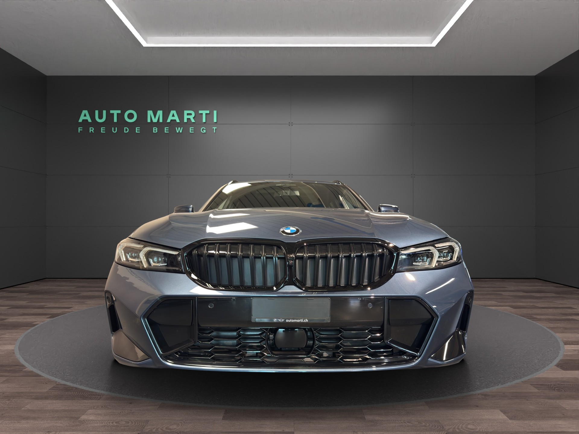 BMW 3er Reihe G21 Touring 330i xDrive SAG-image-4