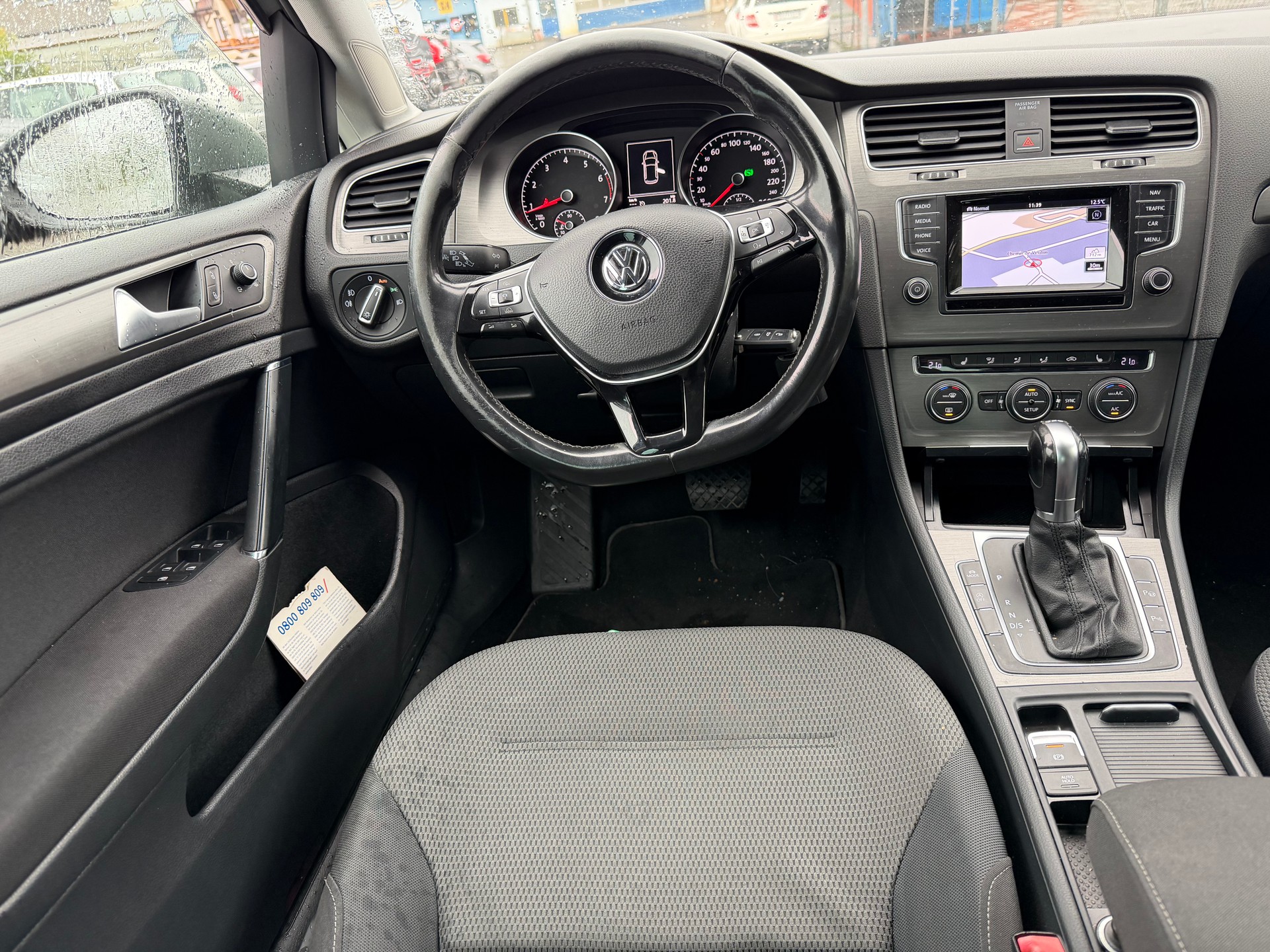 VW Golf 1.4 TSI Highline DSG-image-5