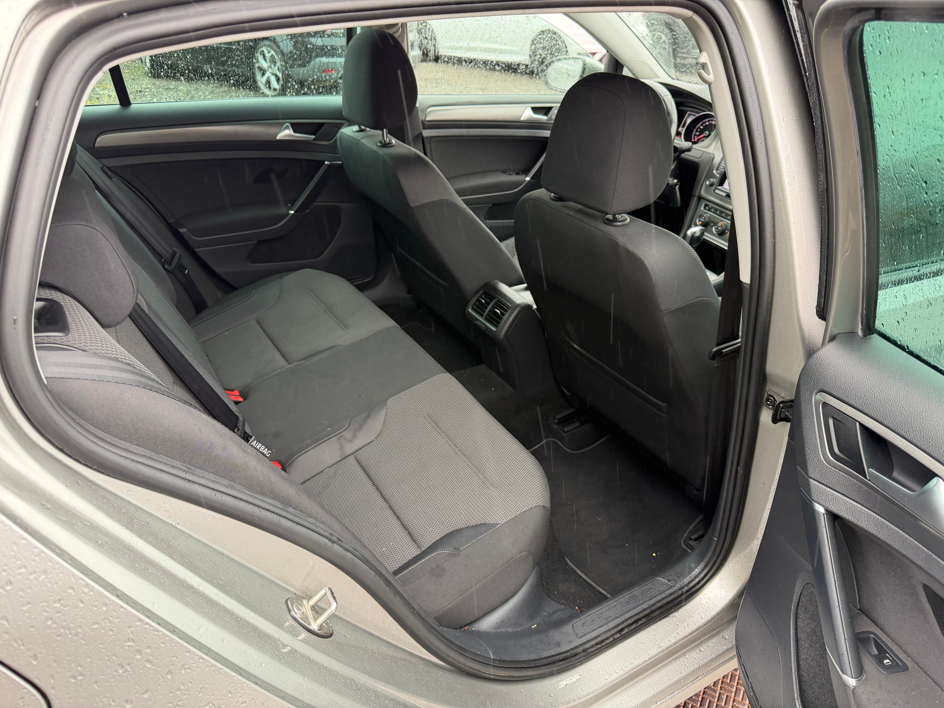 VW Golf 1.4 TSI Highline DSG-image-7