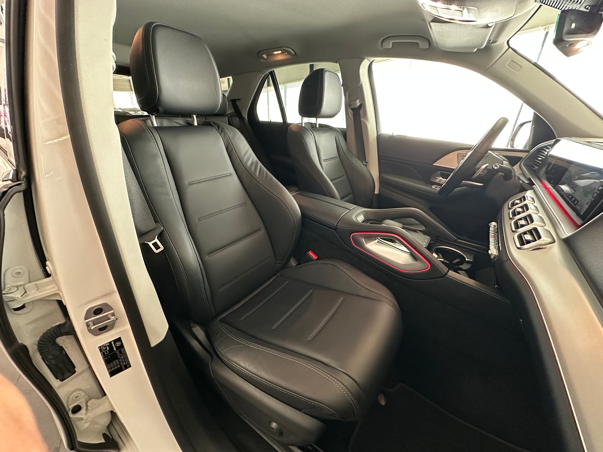 MERCEDES-BENZ GLE 450 AMG Line 4matic-image-25