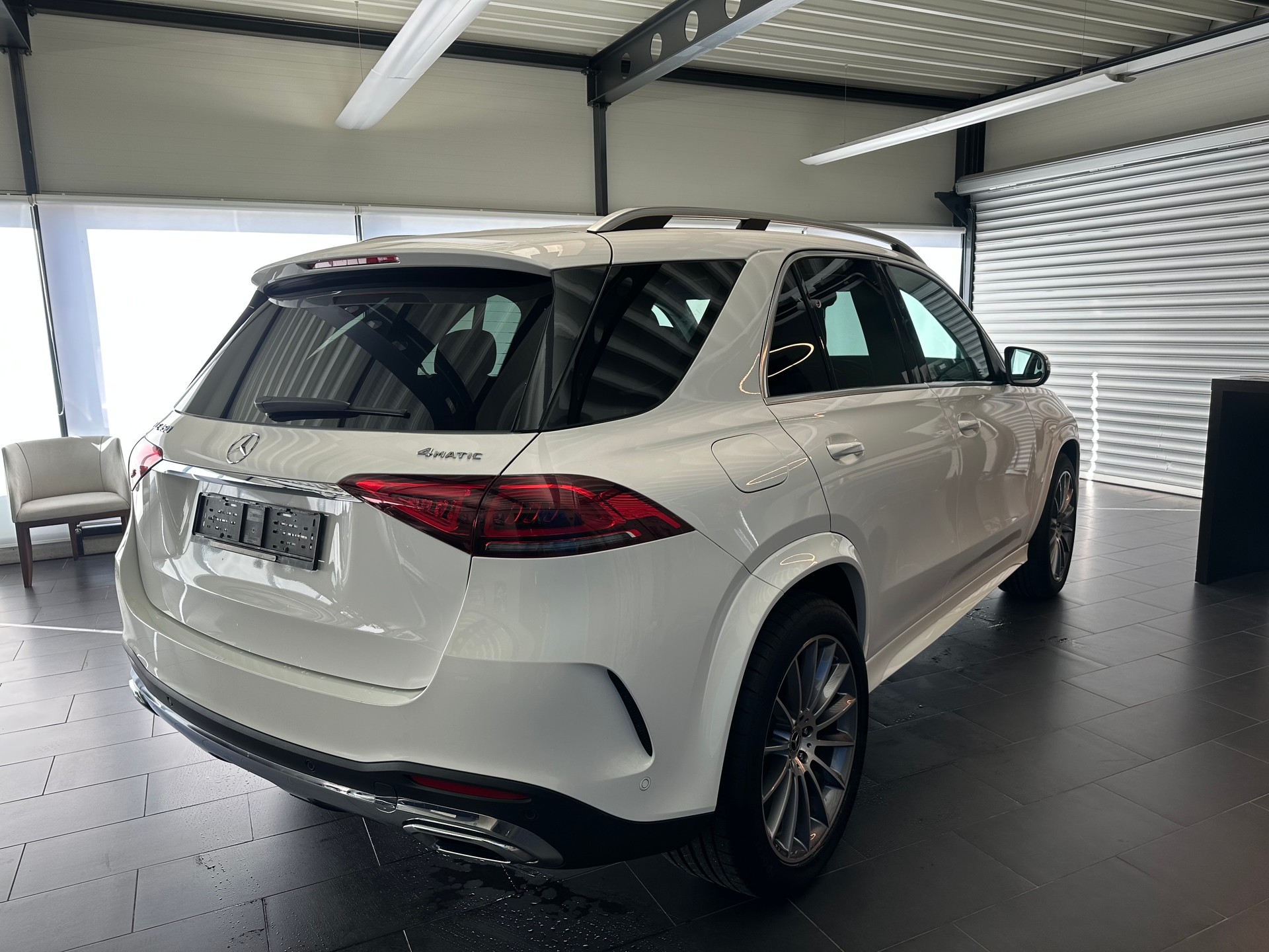 MERCEDES-BENZ GLE 450 AMG Line 4matic-image-21
