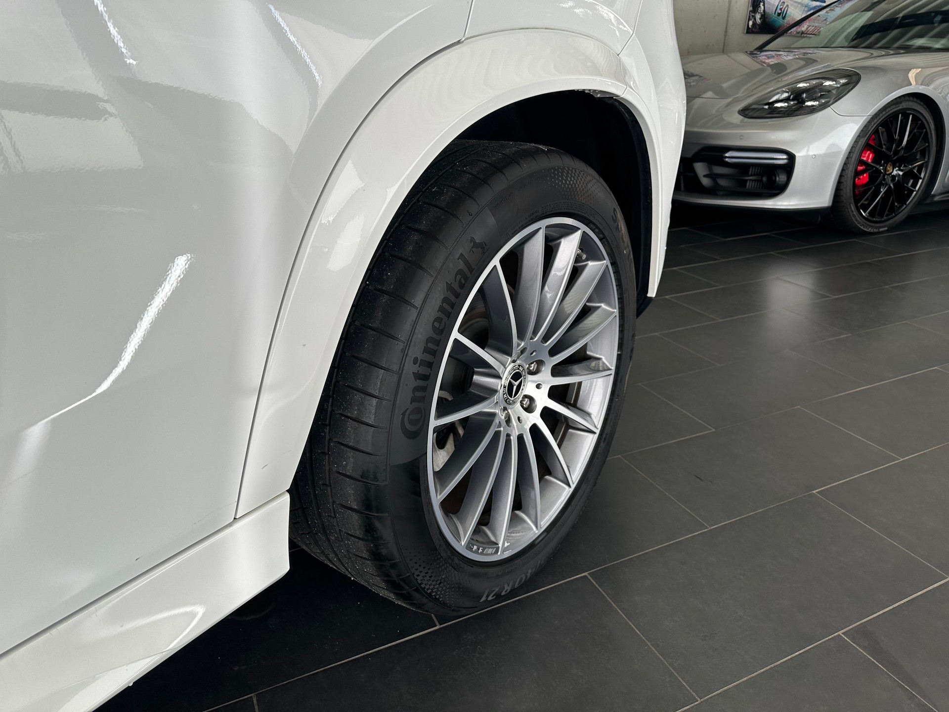 MERCEDES-BENZ GLE 450 AMG Line 4matic-image-7