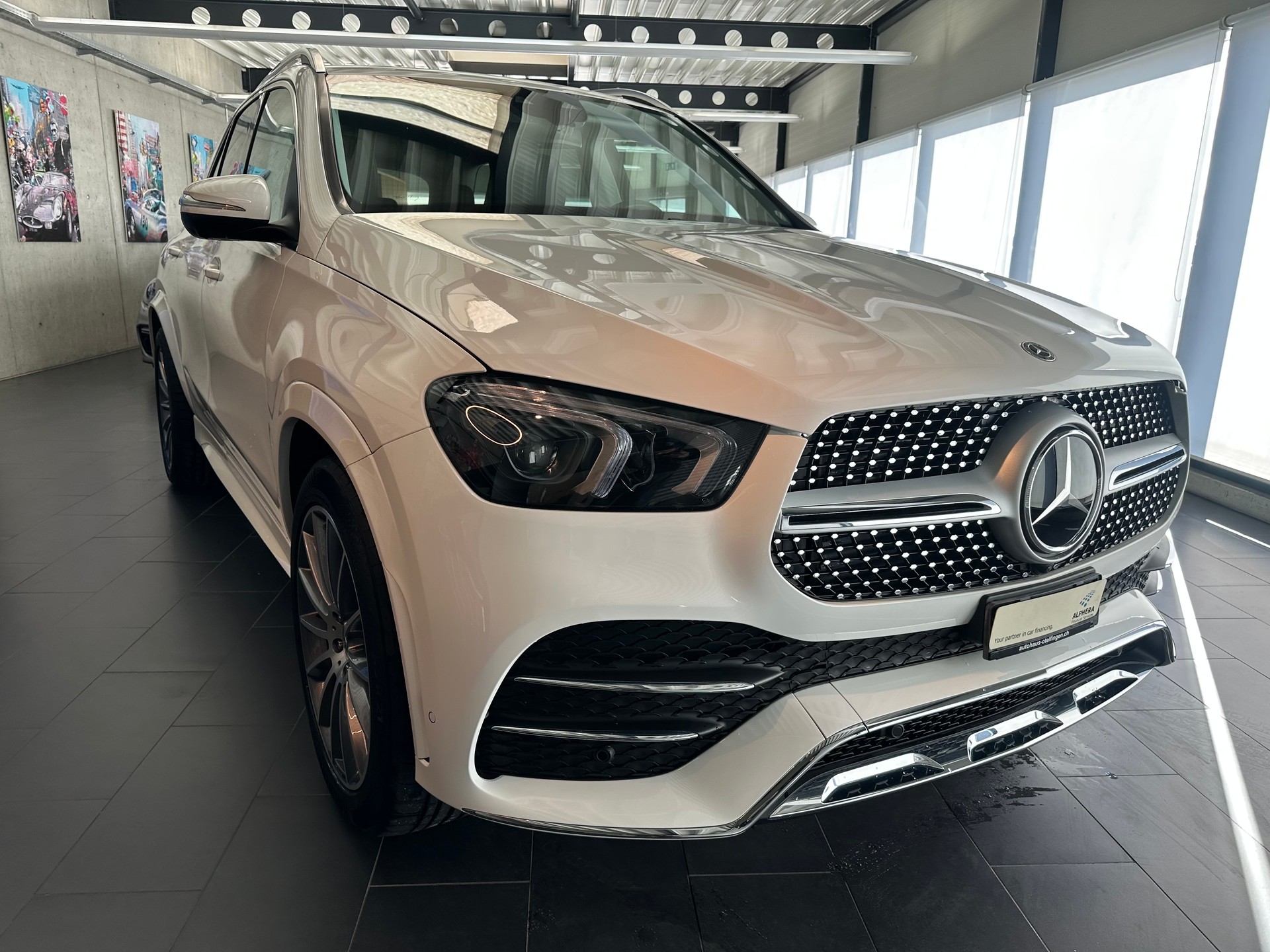MERCEDES-BENZ GLE 450 AMG Line 4matic-image-2