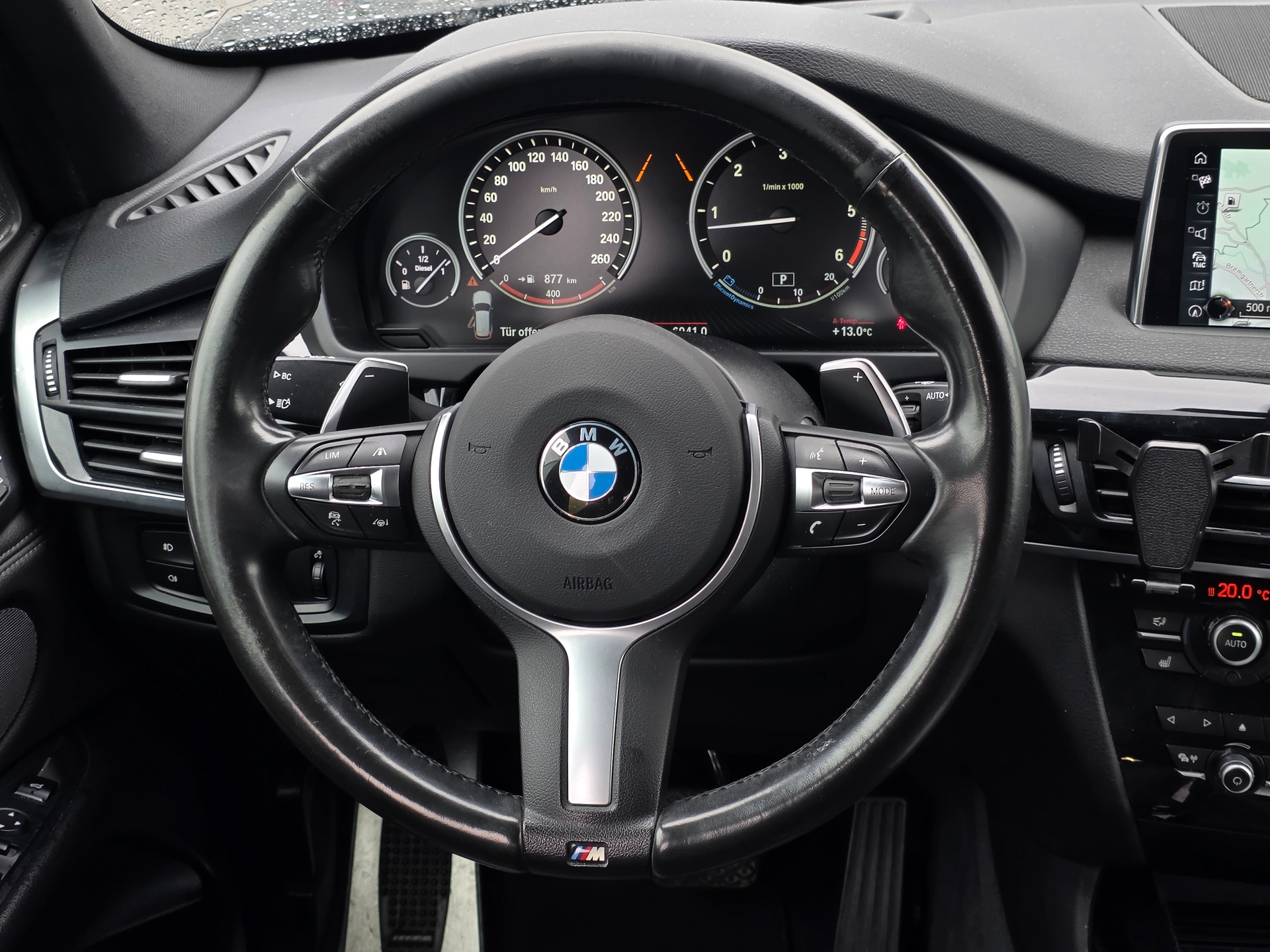 BMW X5 xDrive 40d Steptronic M-Sport * CH-Fahrzeug *-image-13