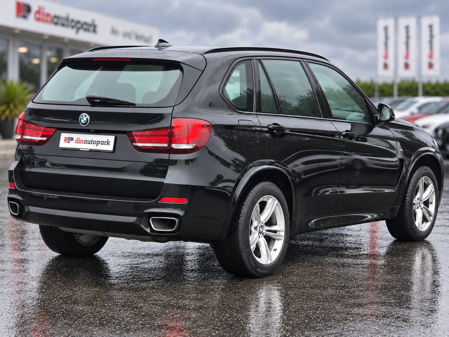 BMW X5 xDrive 40d Steptronic M-Sport * CH-Fahrzeug *-image-3