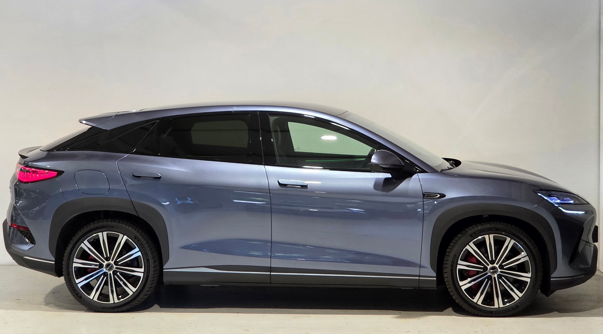 BYD Sealion 7 91,3 kWh Excellence AWD-image-27