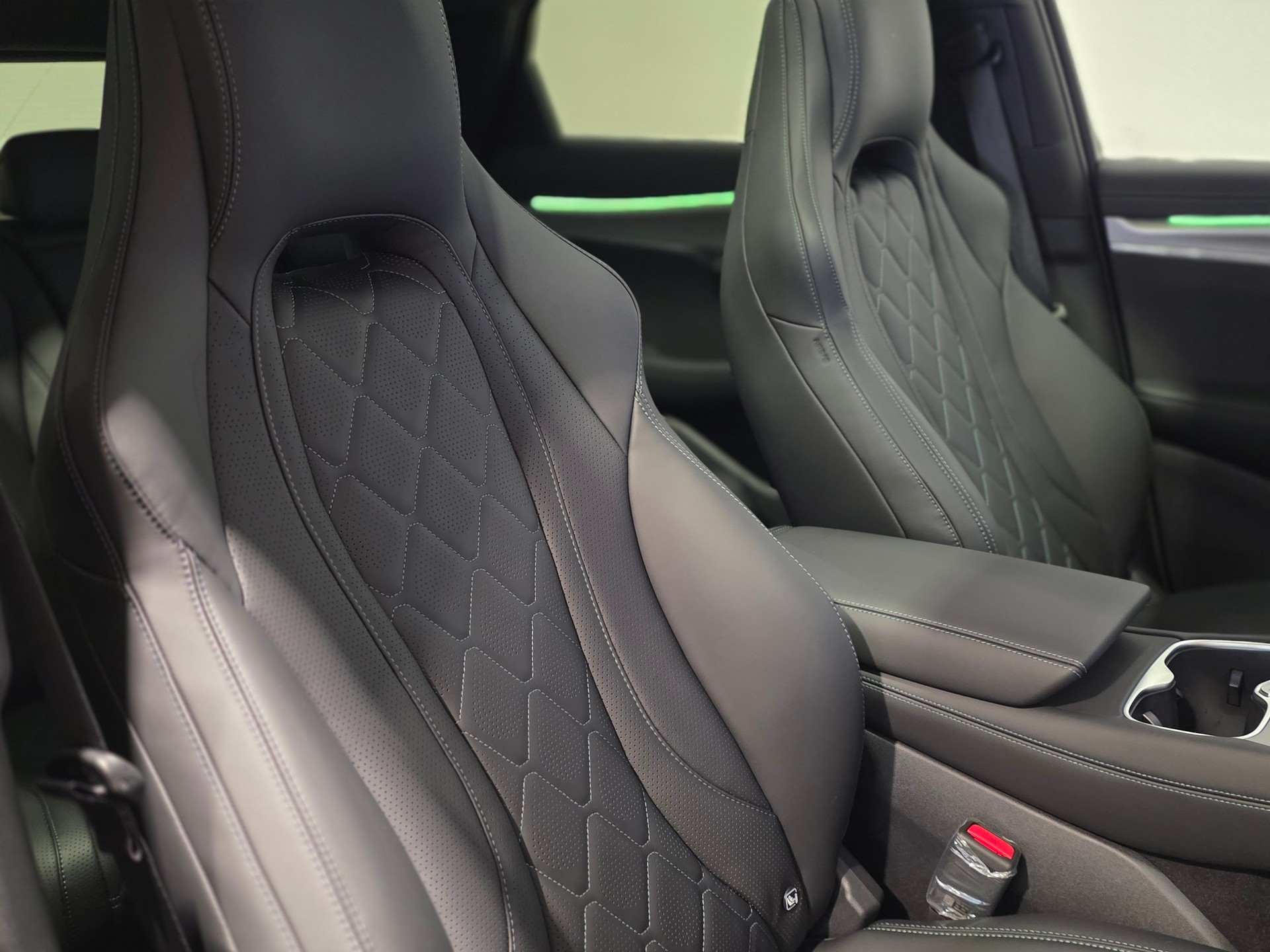 BYD Sealion 7 91,3 kWh Excellence AWD-image-19