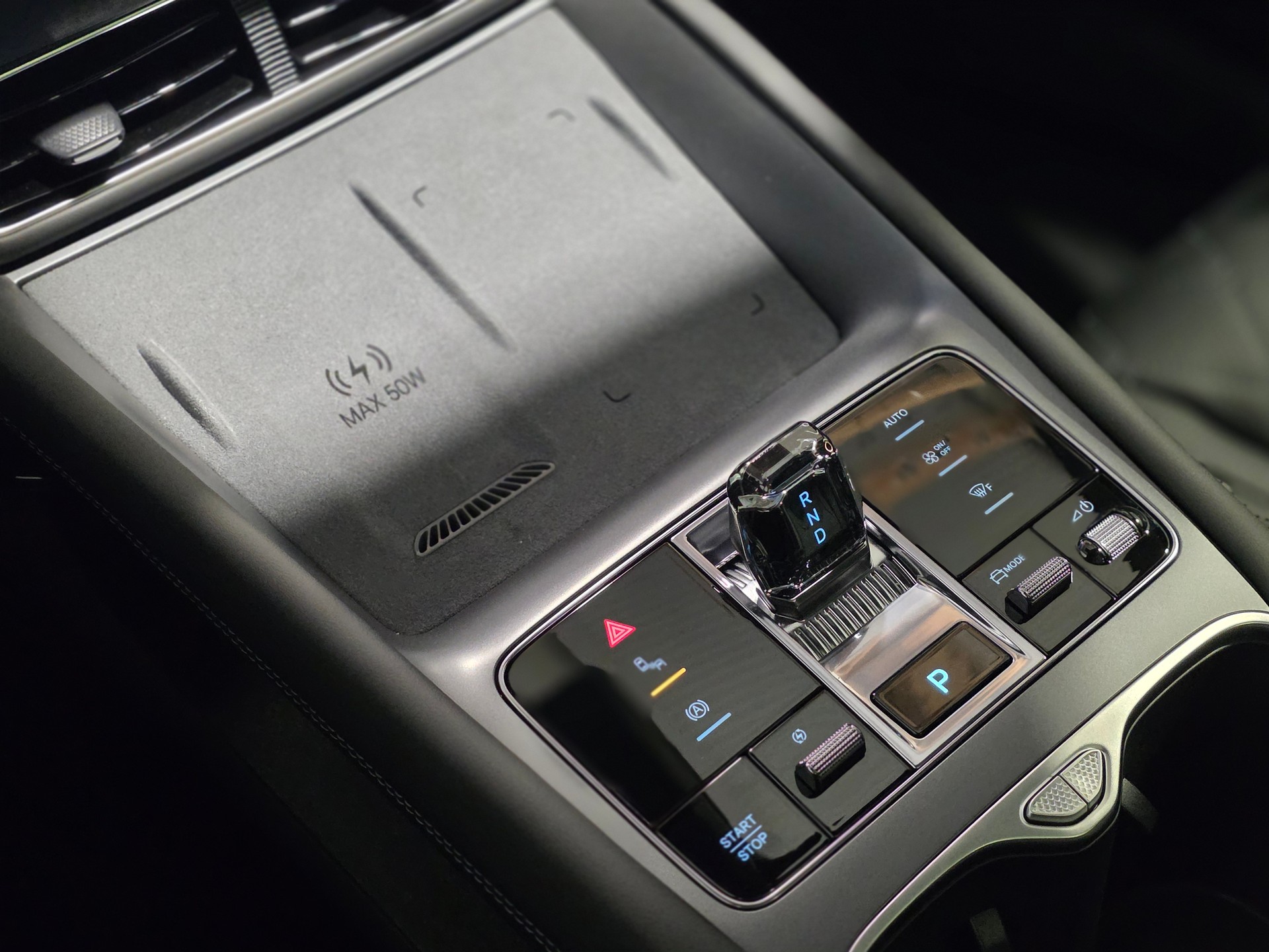 BYD Sealion 7 91,3 kWh Excellence AWD-image-15