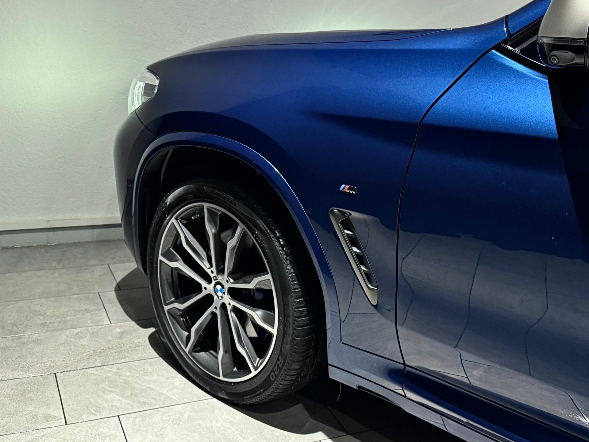 BMW X3 M40d M-Packet Steptronic I CH I AHK I-image-10
